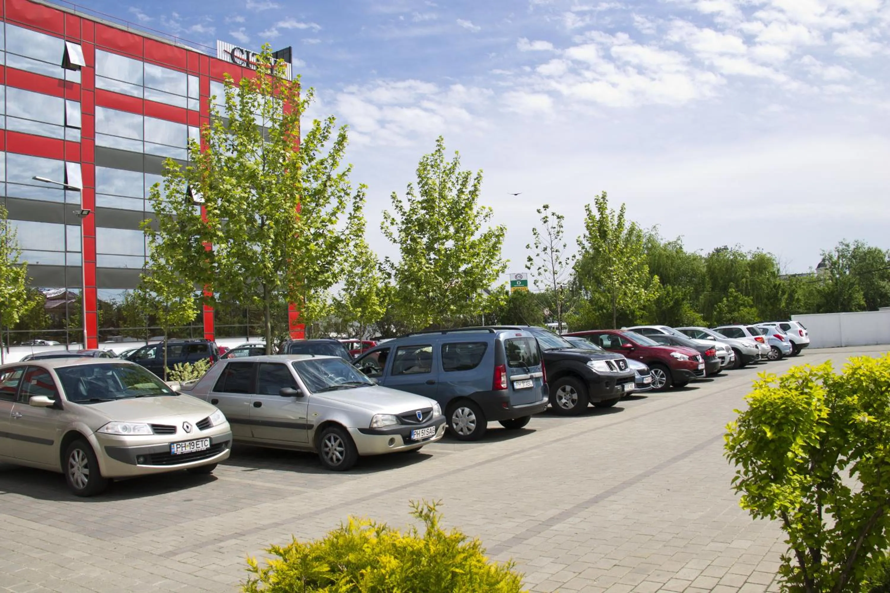 Property building in Hotel City Ploiesti