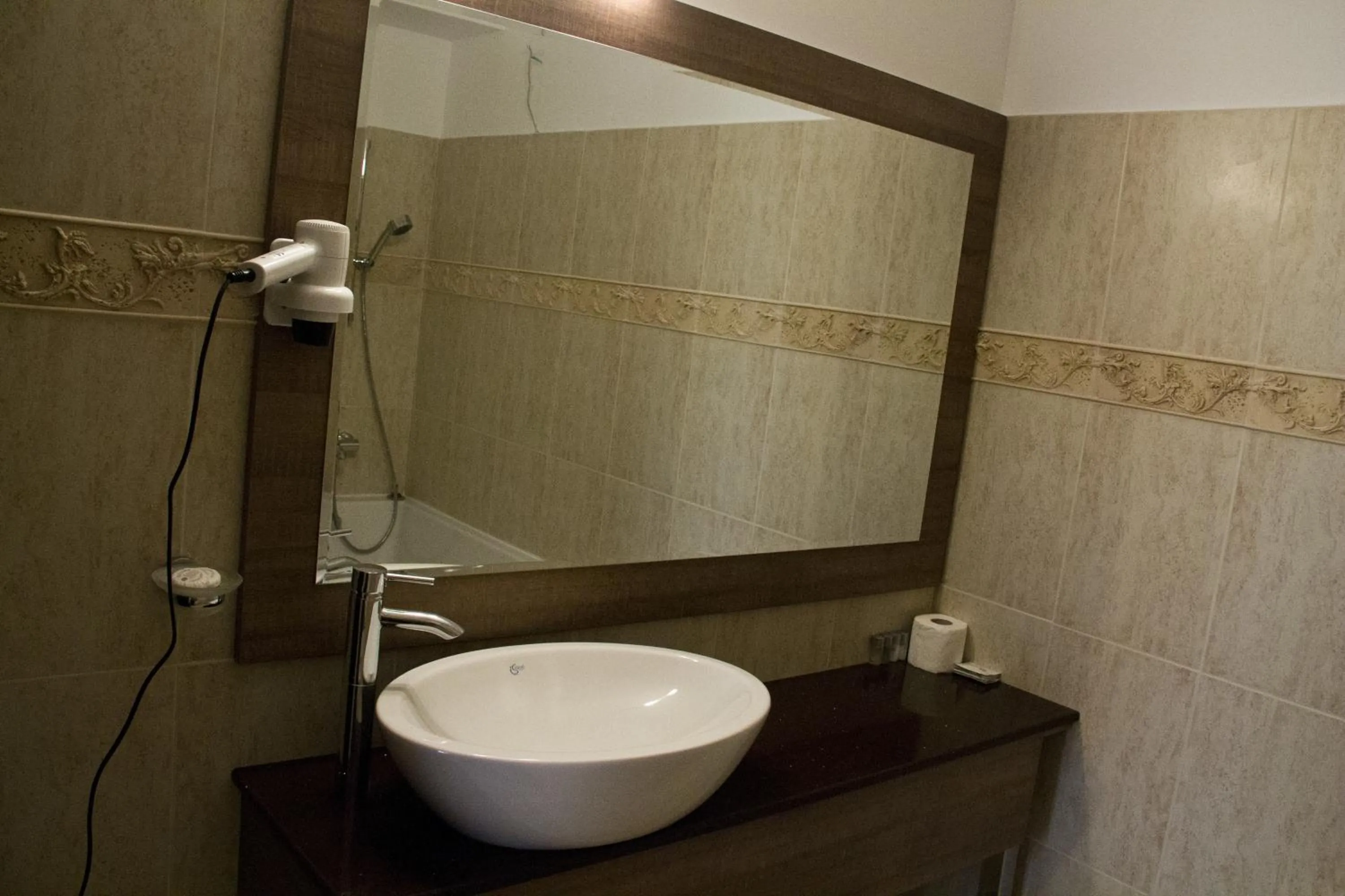 Bathroom in Hotel City Ploiesti