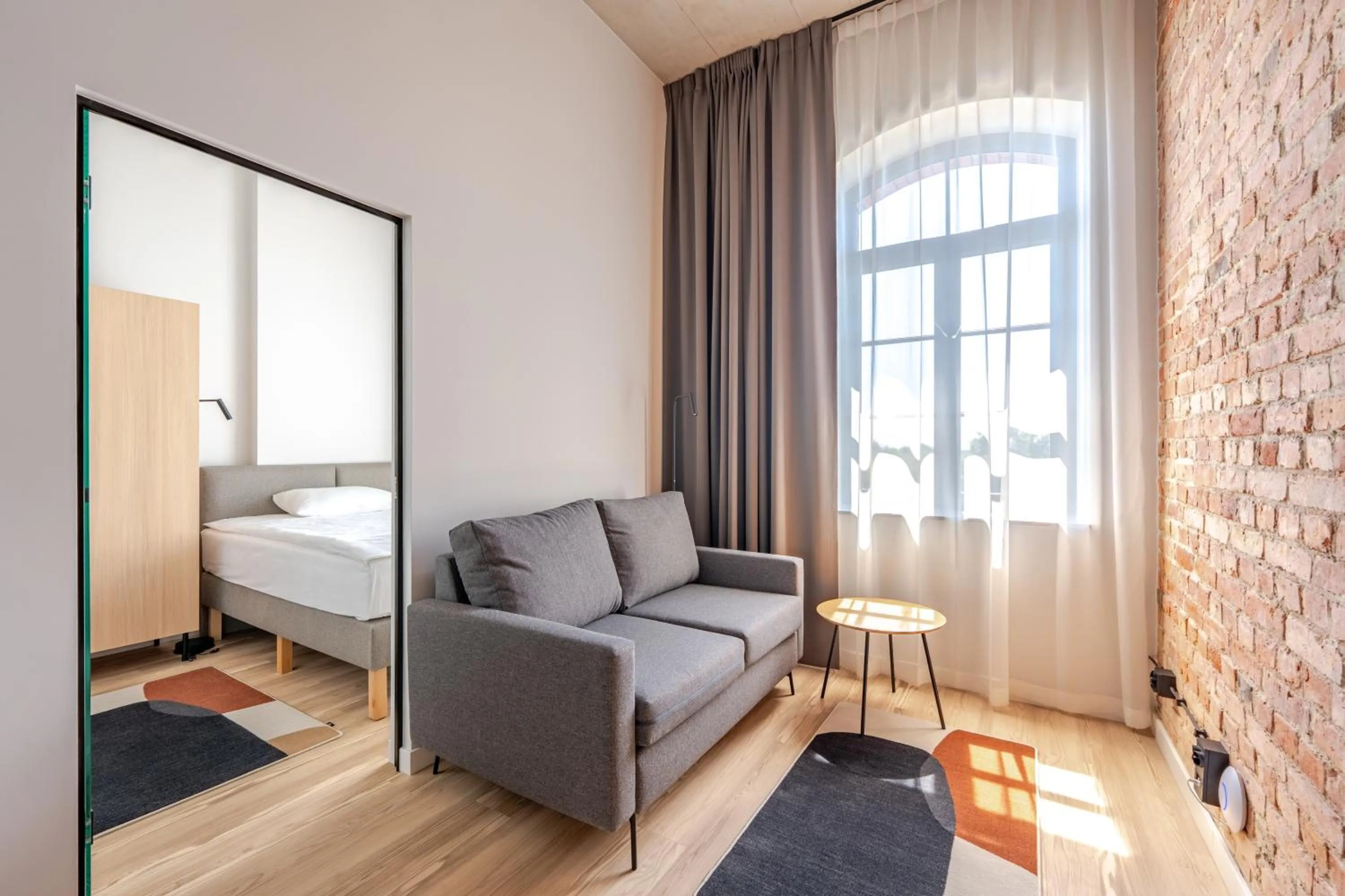 Living room, Bed in Noli Gdansk Old Town