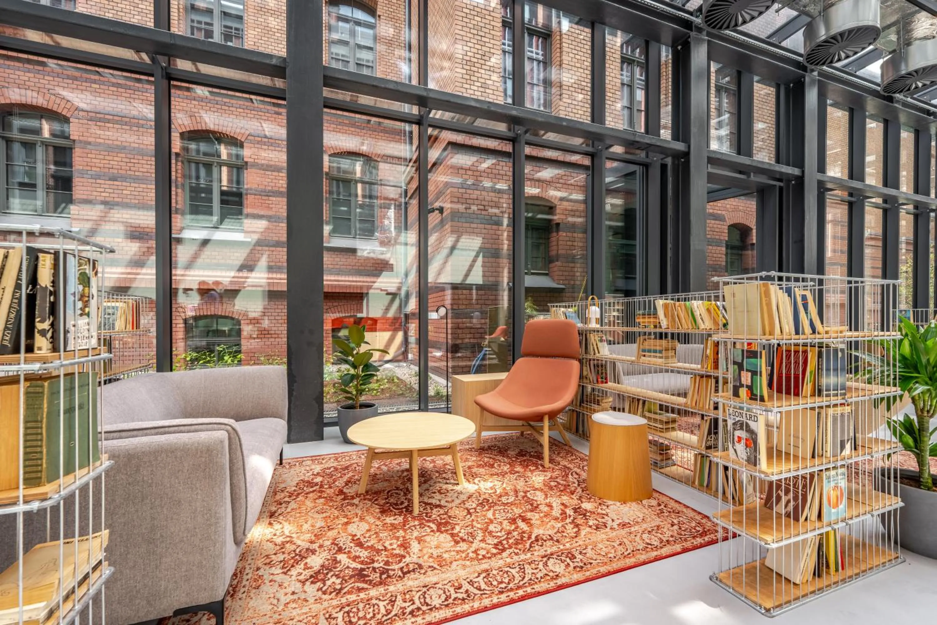 Seating area in Noli Gdansk Old Town