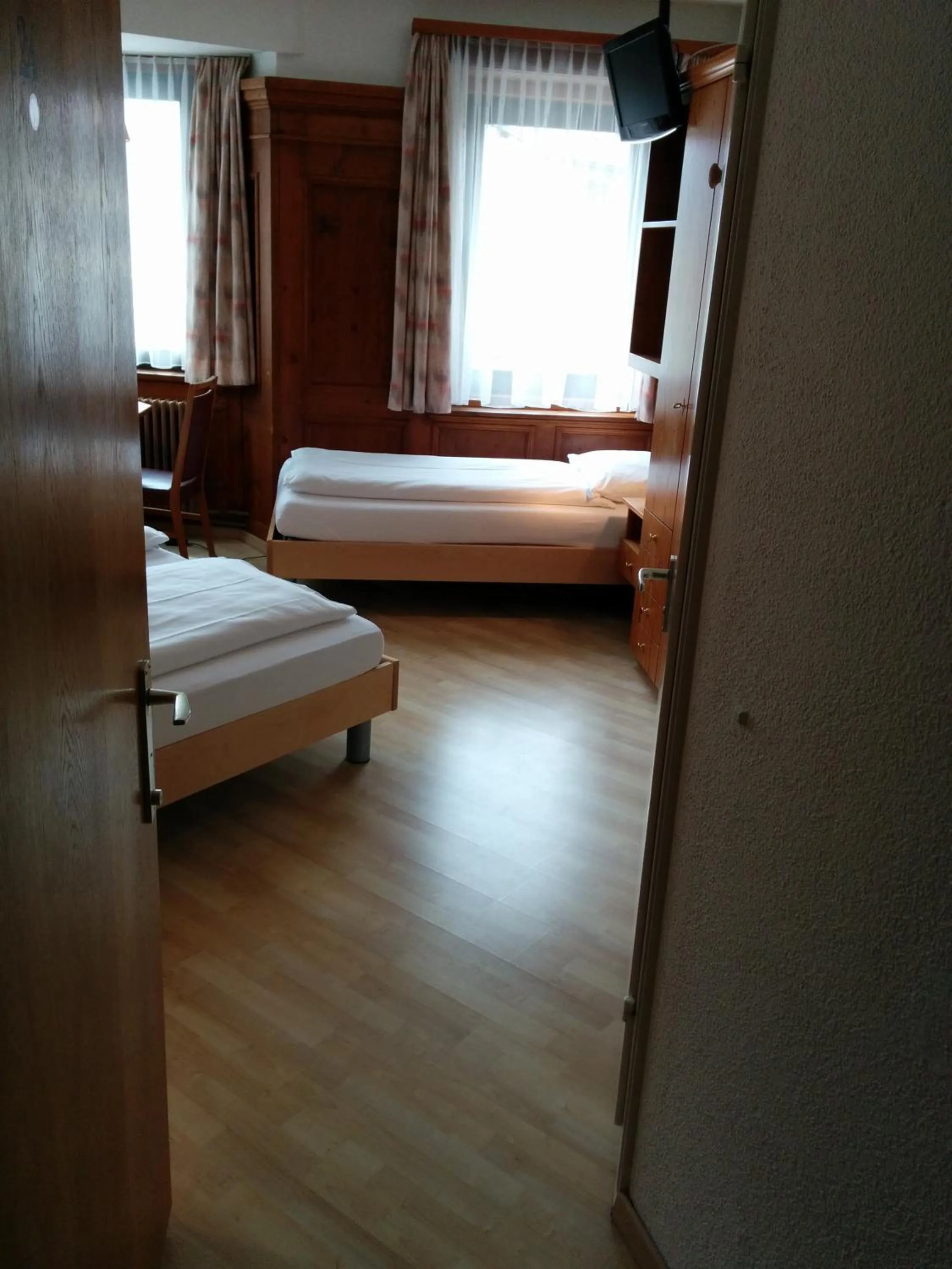 Photo of the whole room, Bed in Hotel Terminus