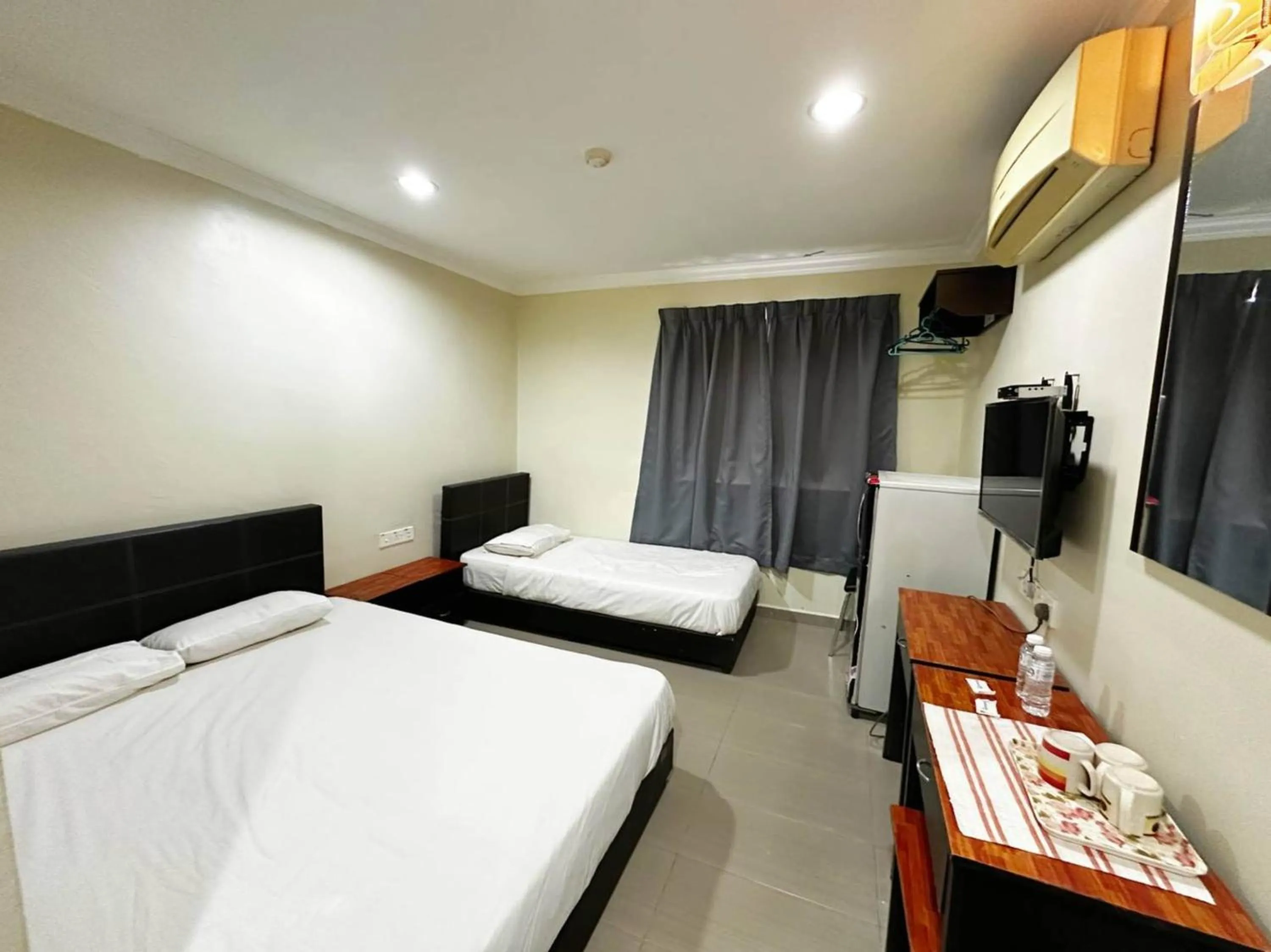 Bedroom, Bed in Hotel O Tasik Utama