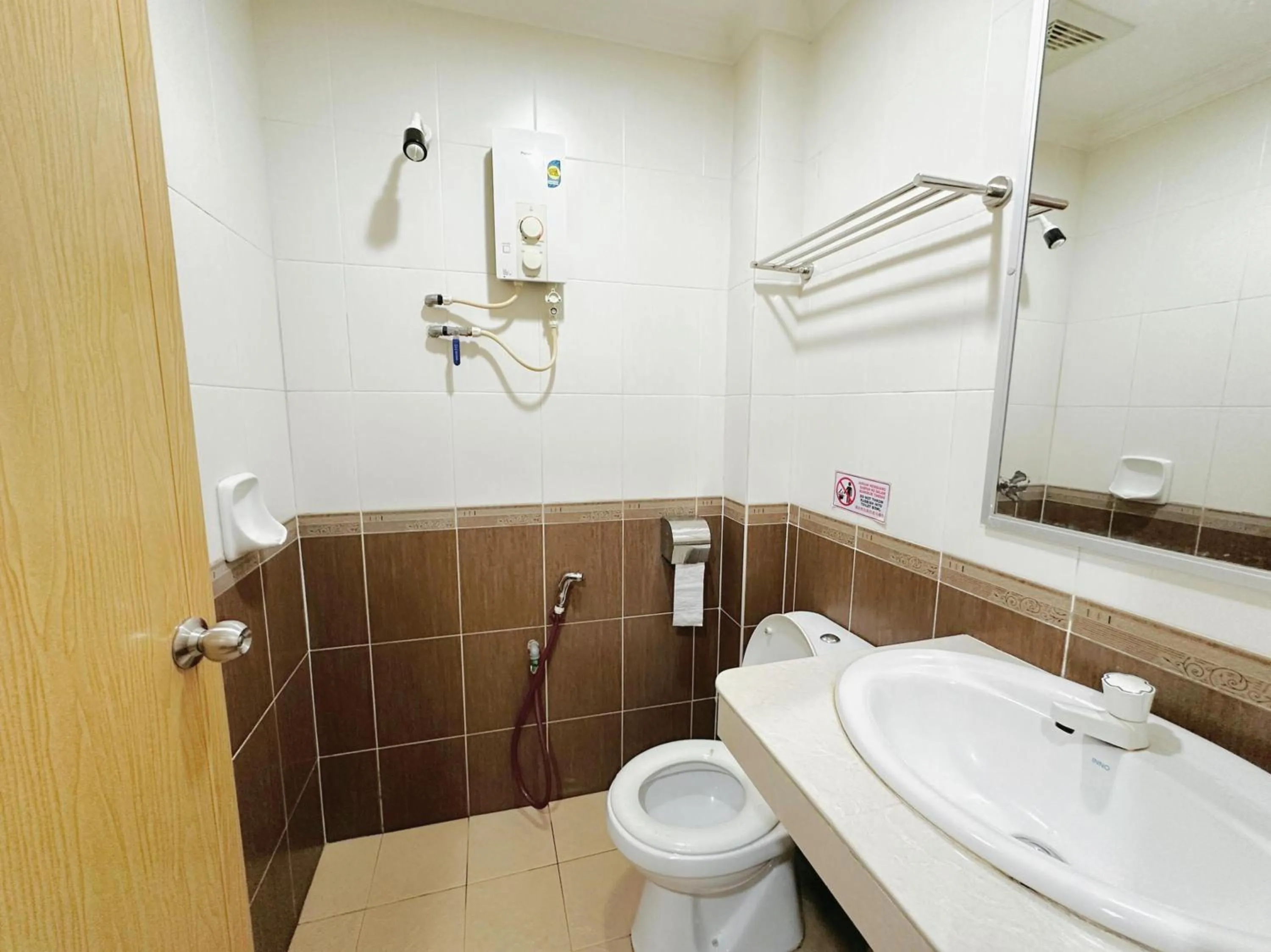 Bathroom in Hotel O Tasik Utama