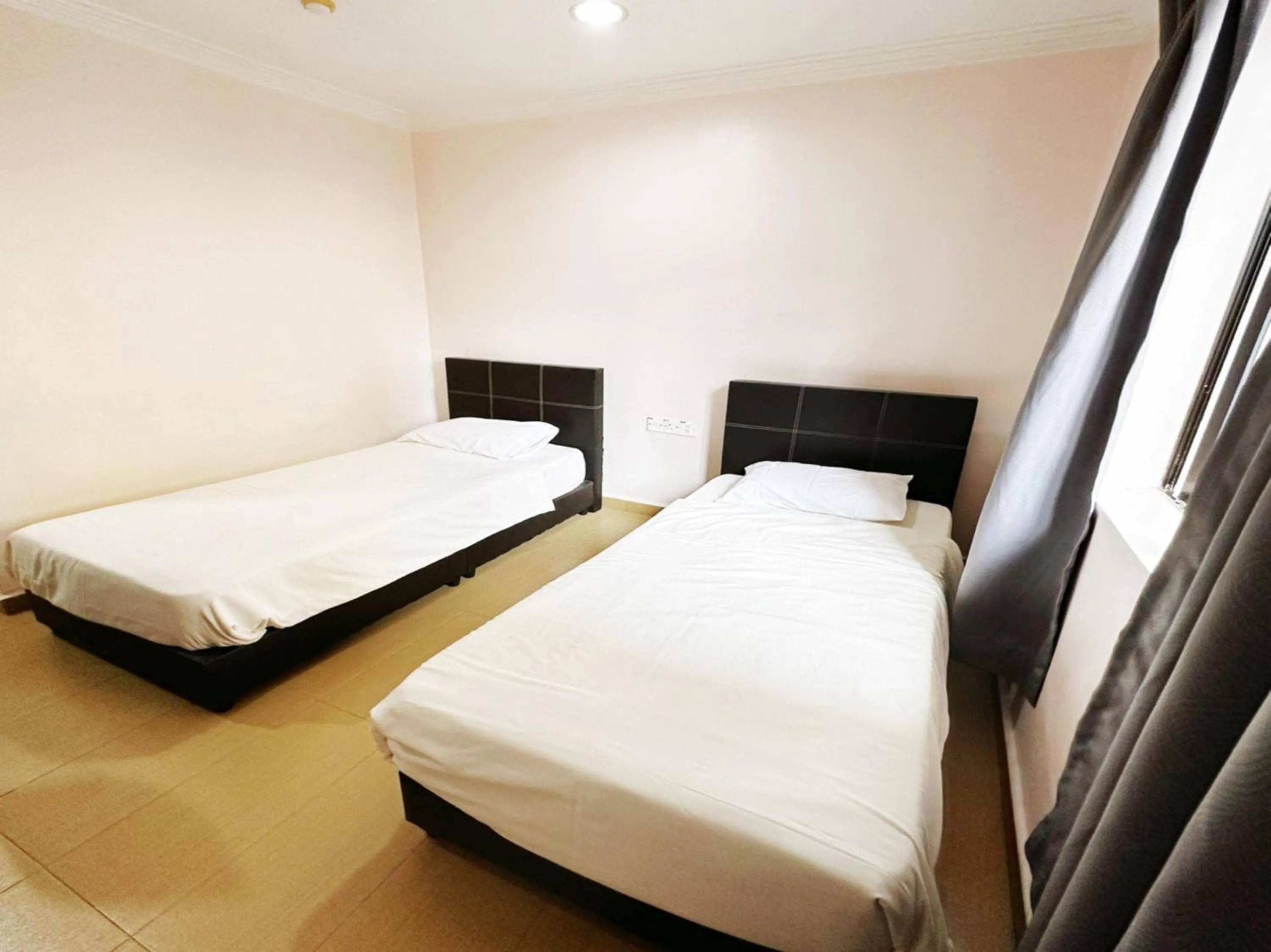 Bedroom, Bed in Hotel O Tasik Utama