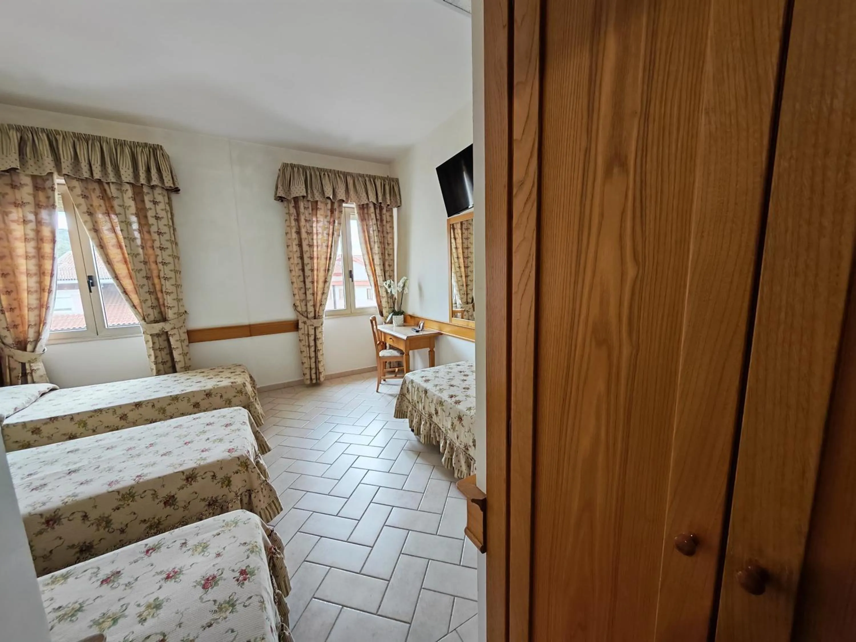 Hotel Pace