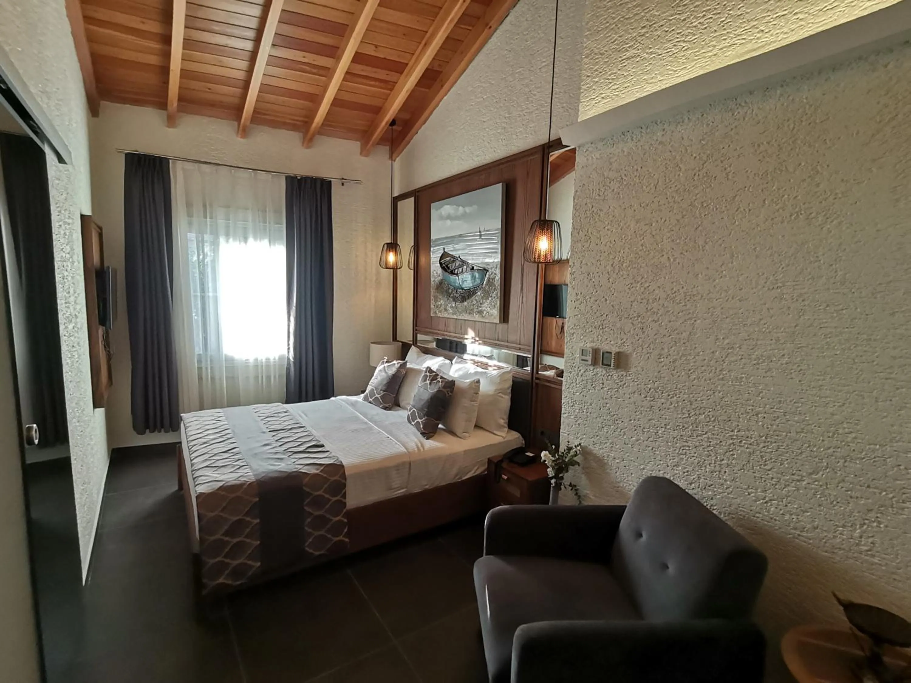 Photo of the whole room in The ABC Hotel