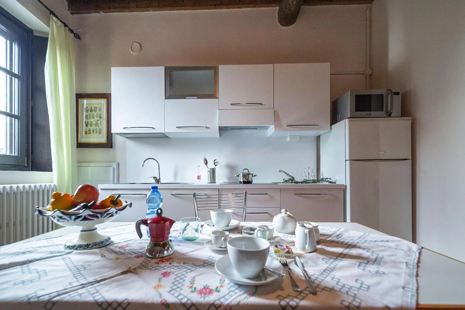 Kitchen or kitchenette in La Locanda di Sant'Anna