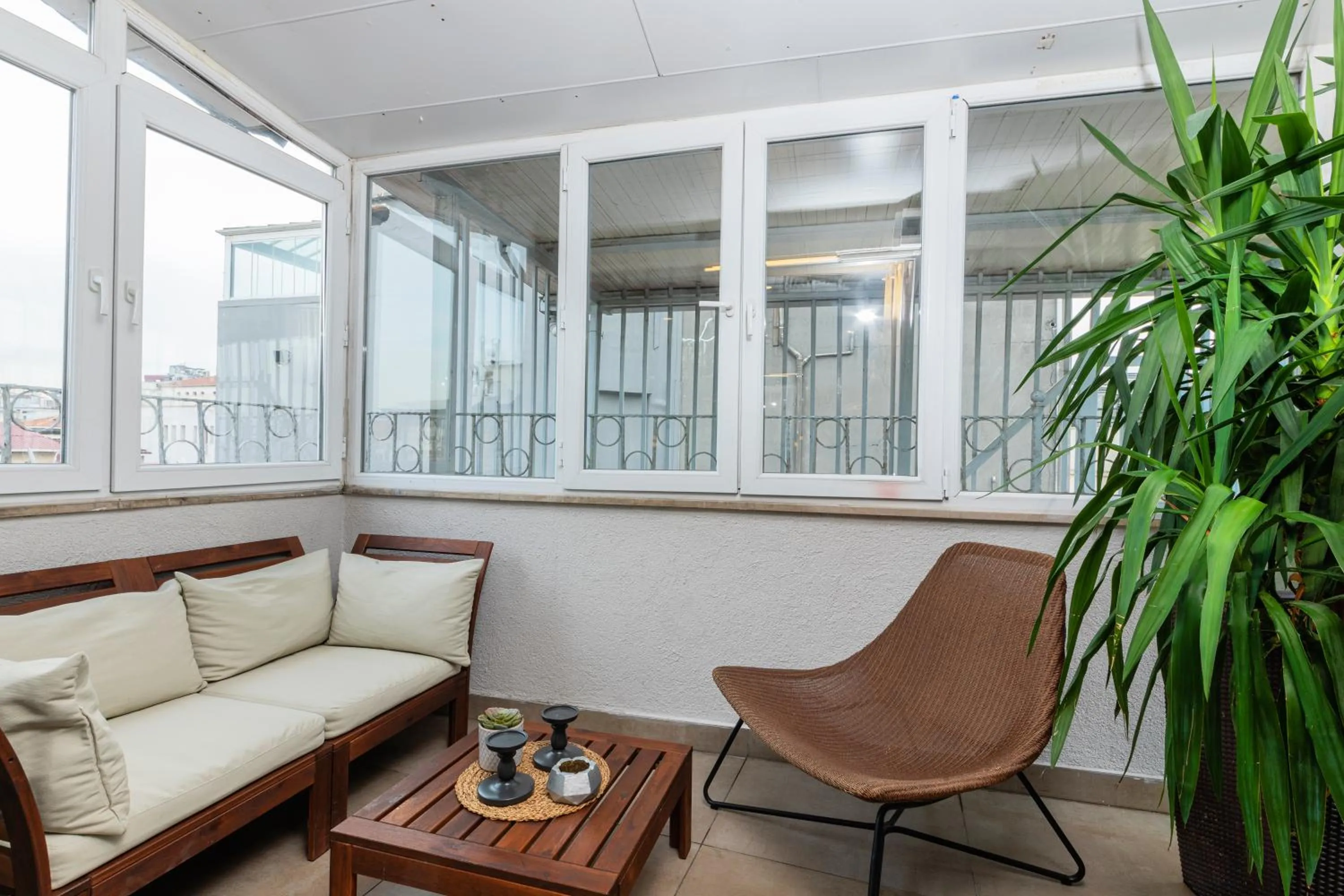 Balcony/Terrace in Ayramin Deluxe Hotel Taksim