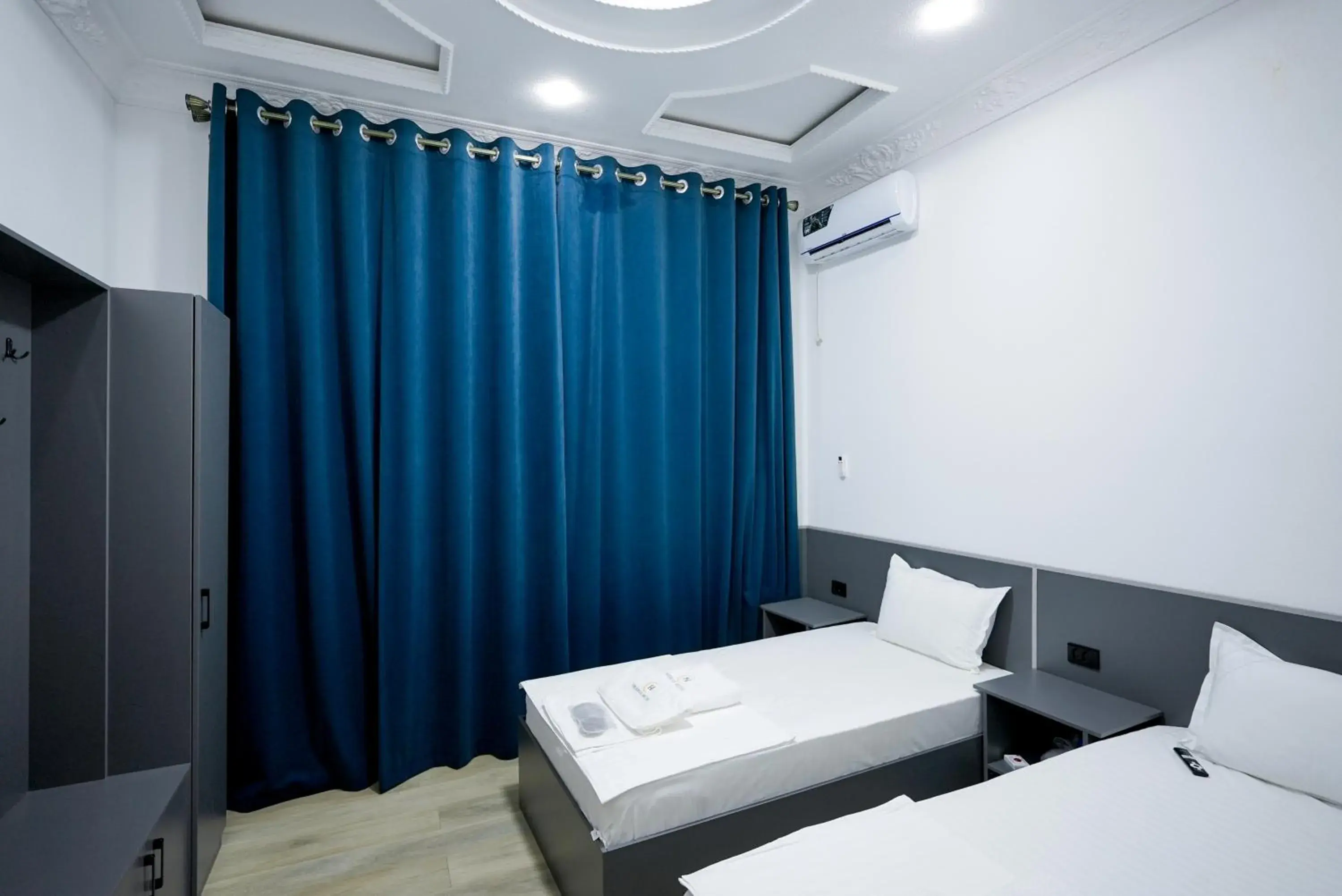 Bed in Chehran Hotel Bed in Chehran Hotel