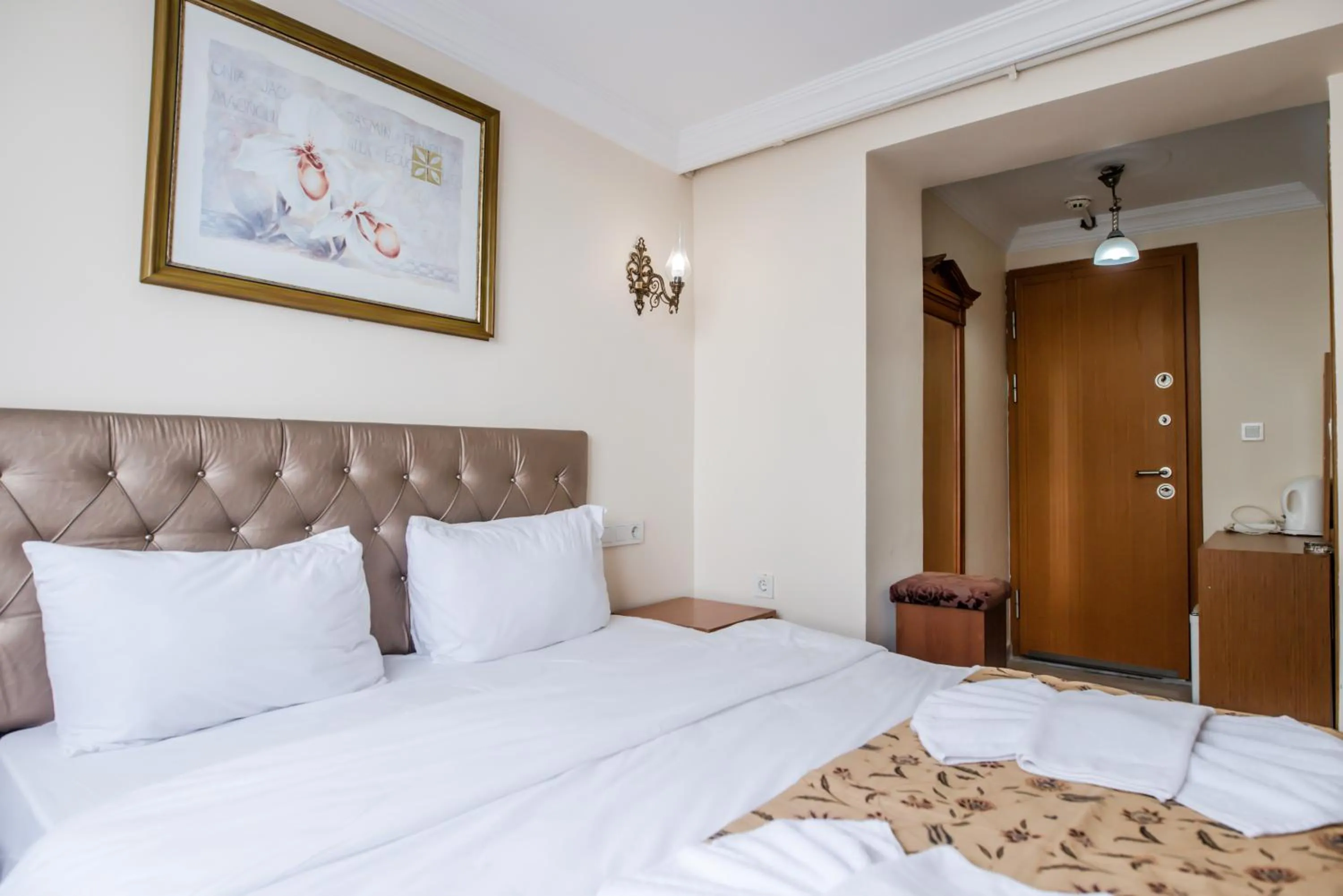 Bed in Camelot Apartment