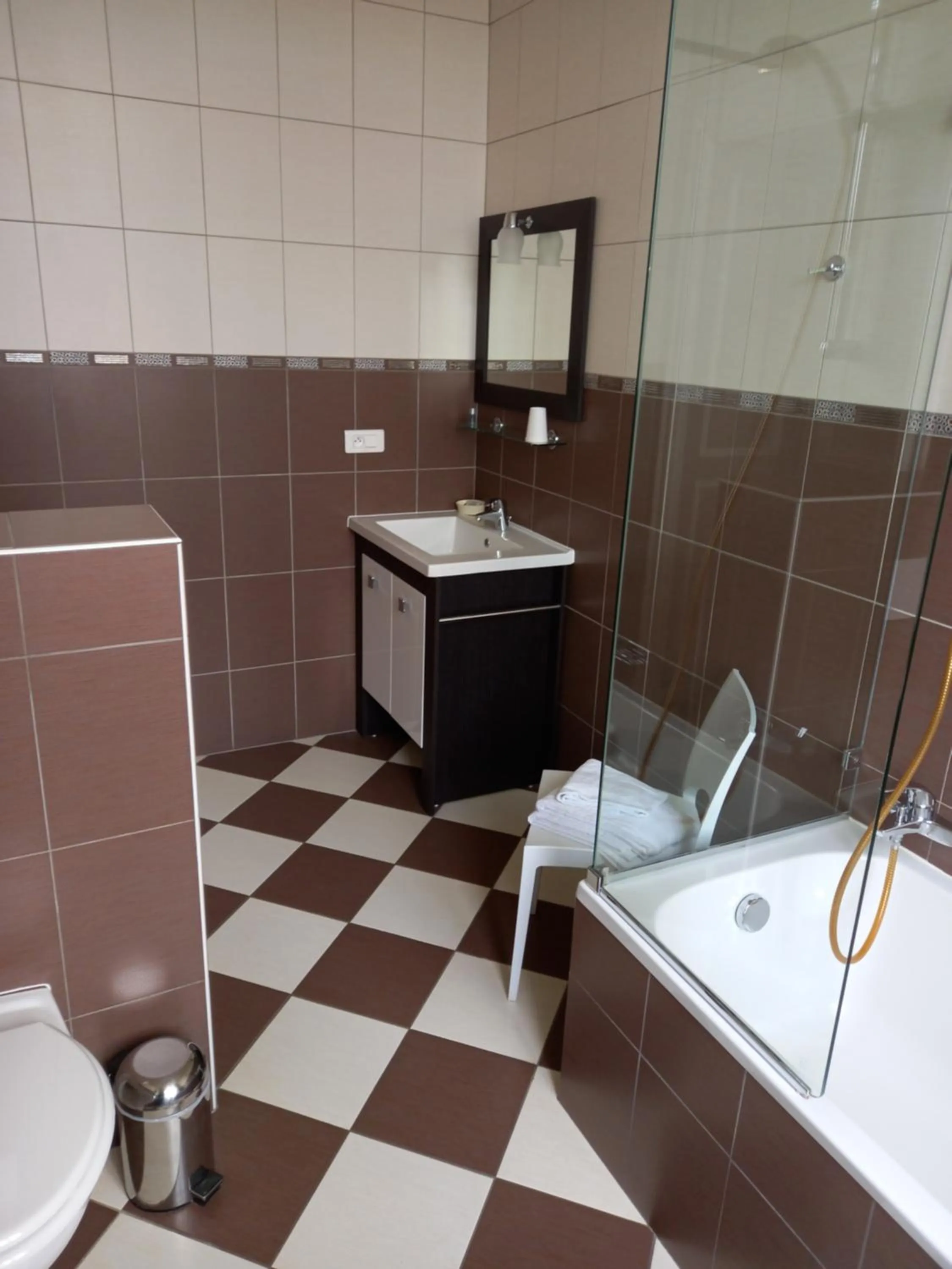 Bathroom in Le Chateau de Buchy