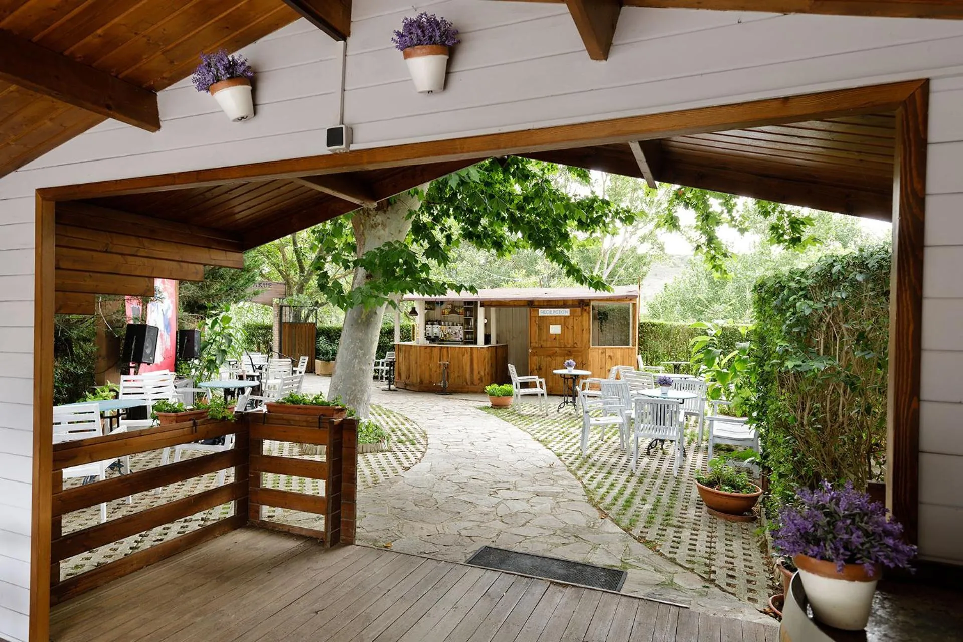 Lobby or reception in Albergue Jakue