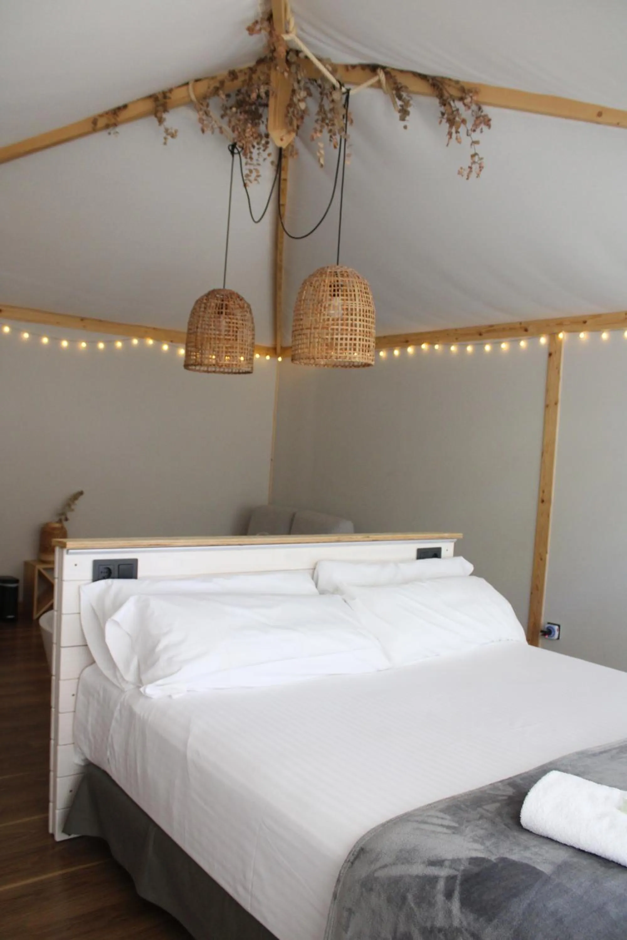 Bed in Albergue Jakue