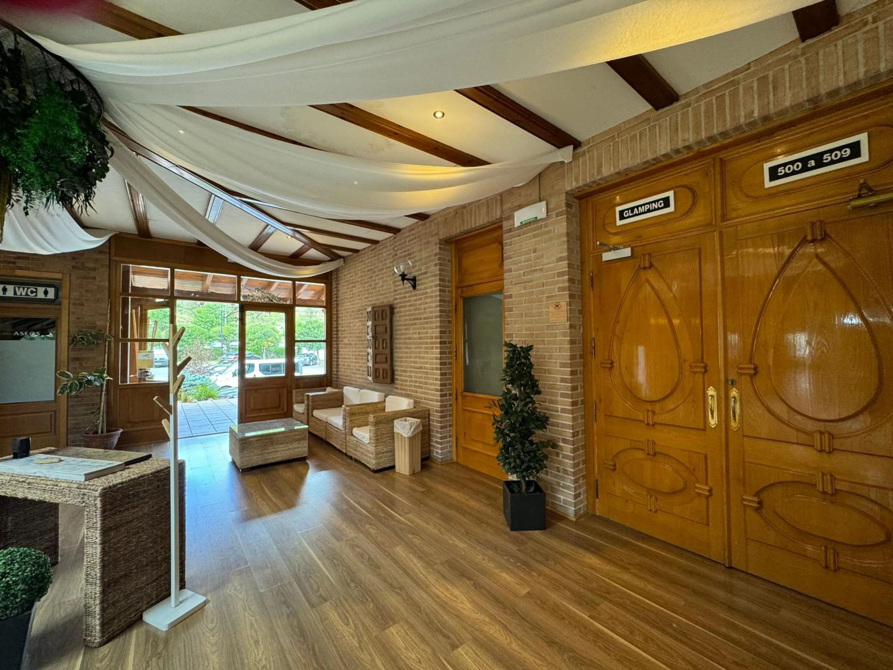 Lobby or reception in Albergue Jakue