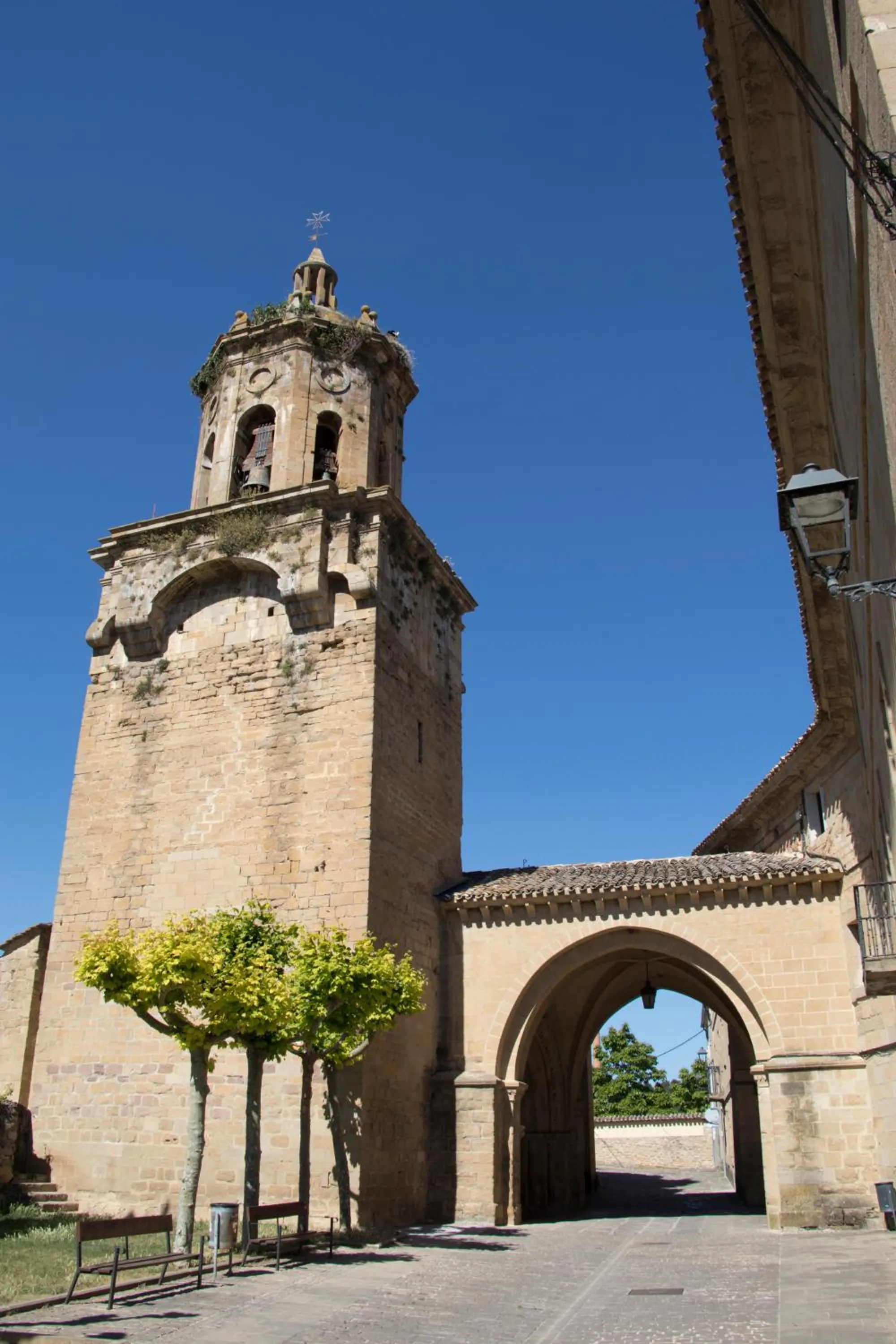 Property building in Albergue Jakue