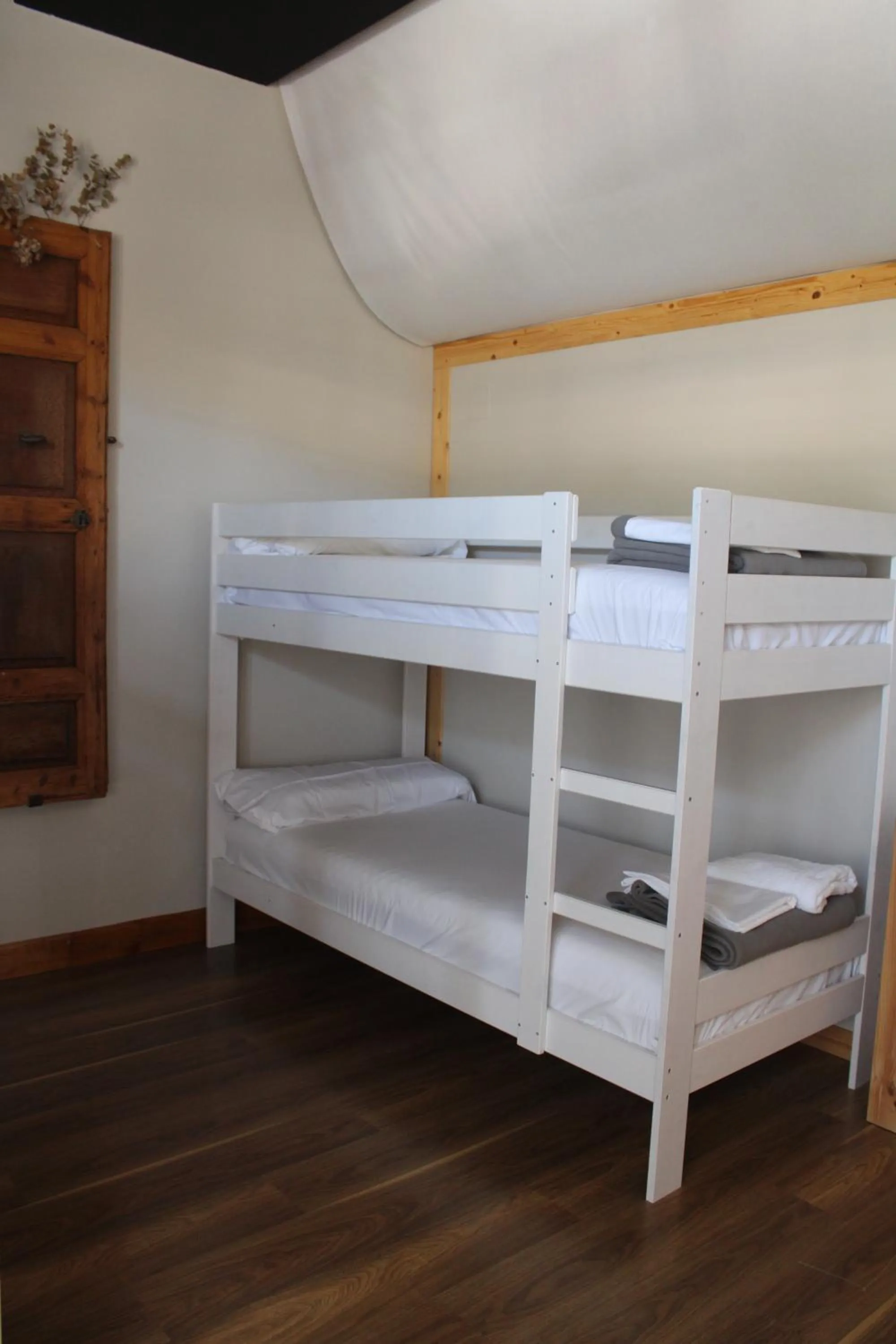 Bed in Albergue Jakue