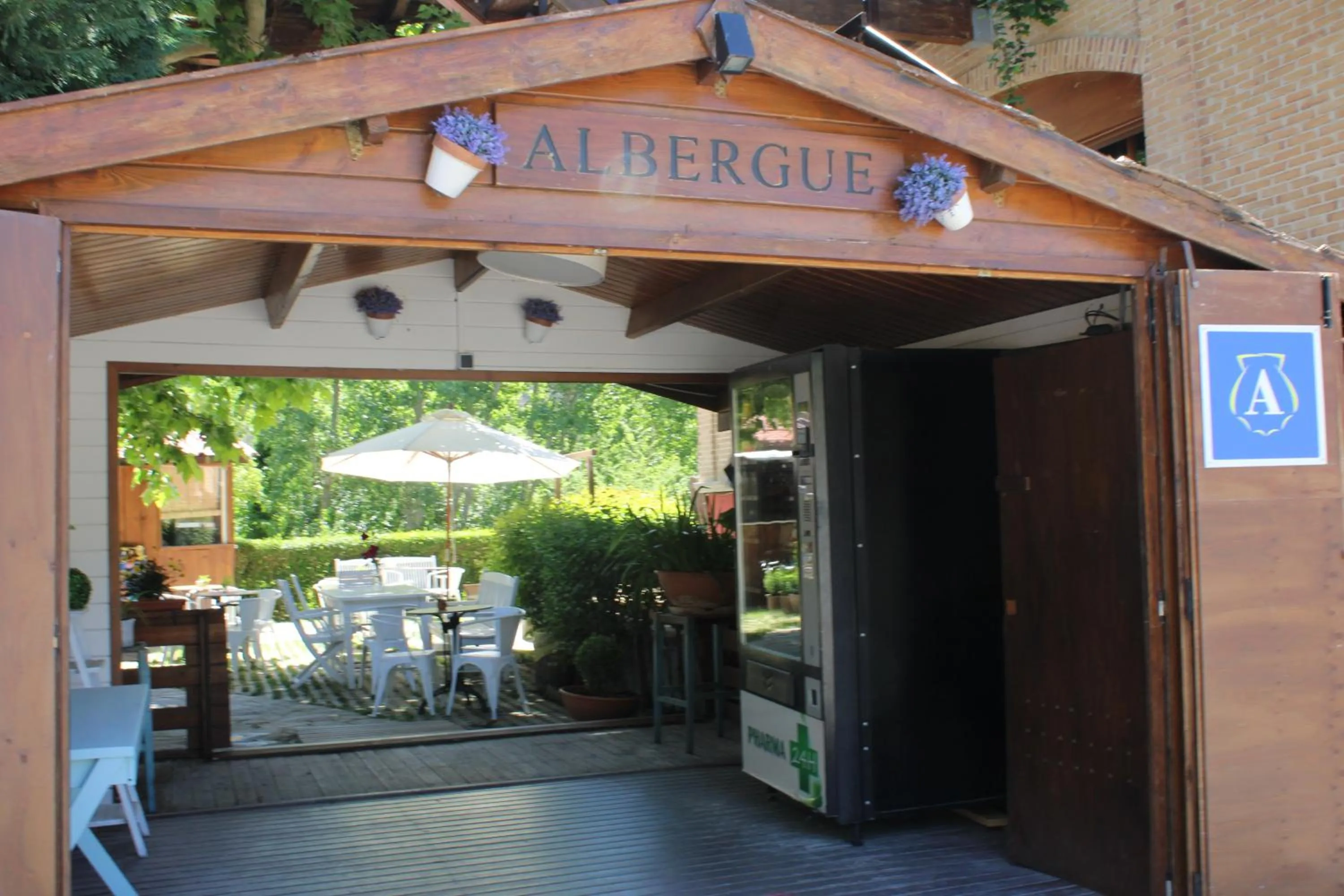 Property building in Albergue Jakue