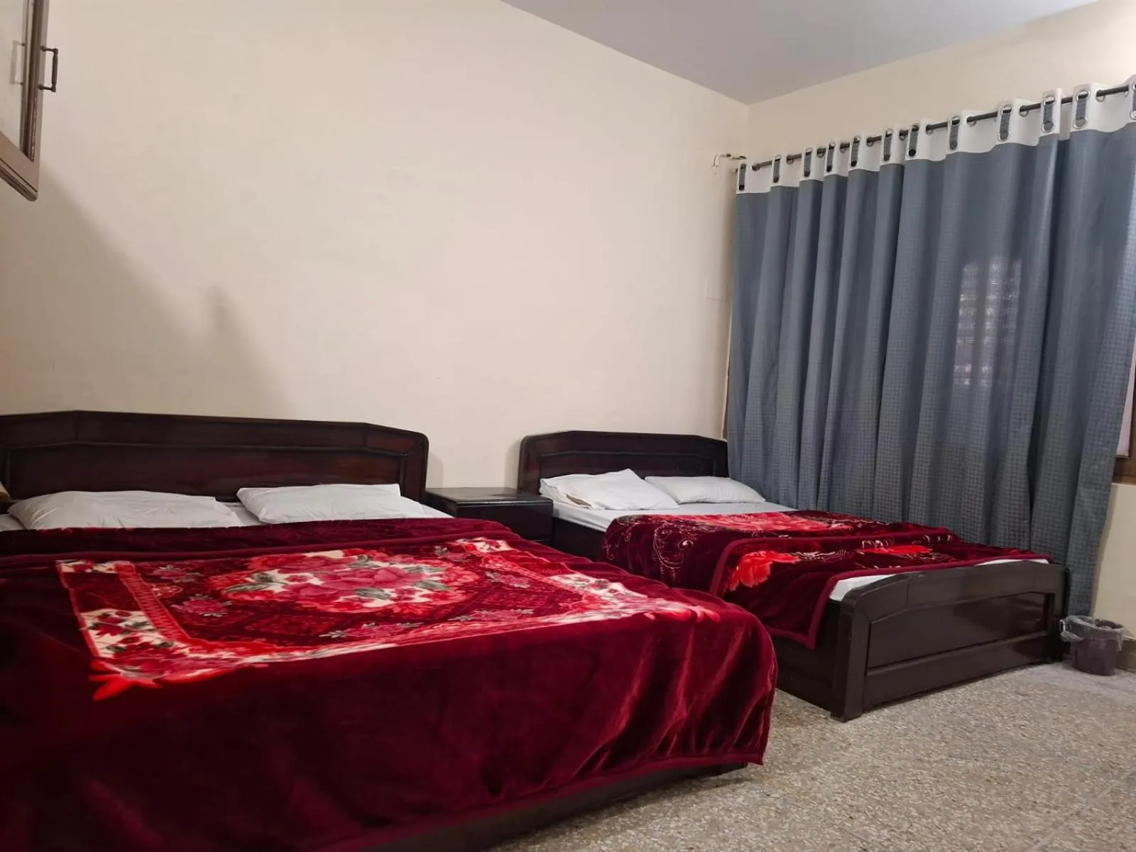 Bedroom, Bed in Marhaba Hotel