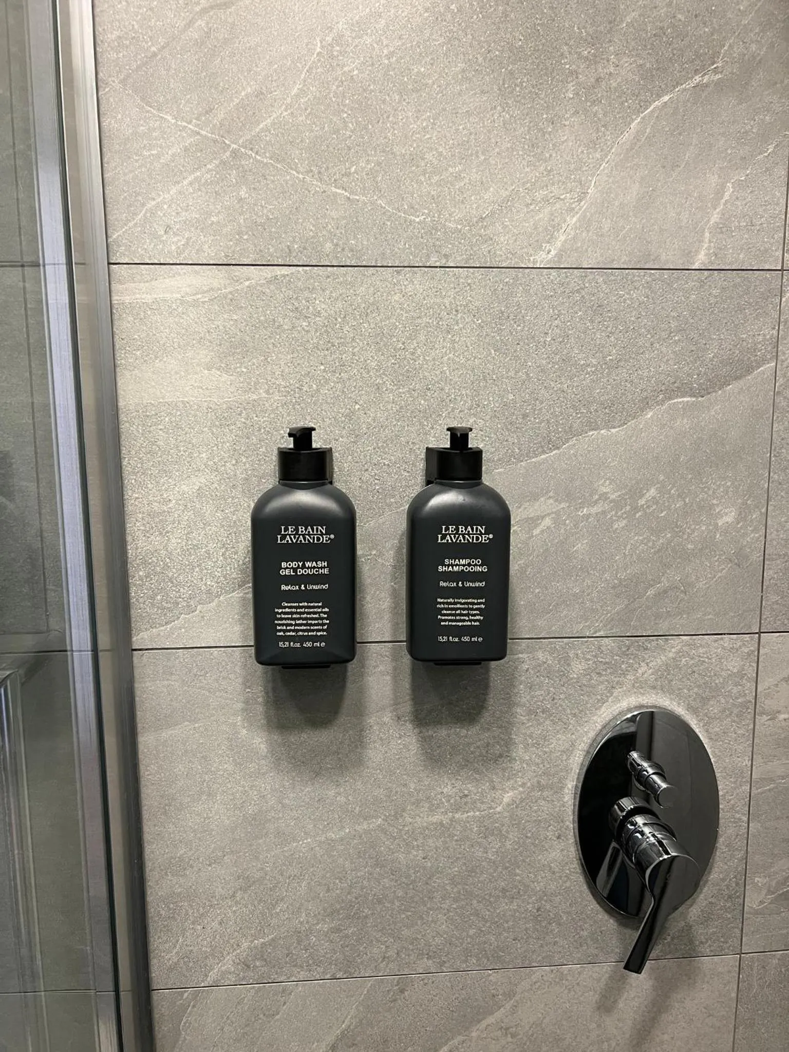 Shower in Violin Hotel Sultanahmet