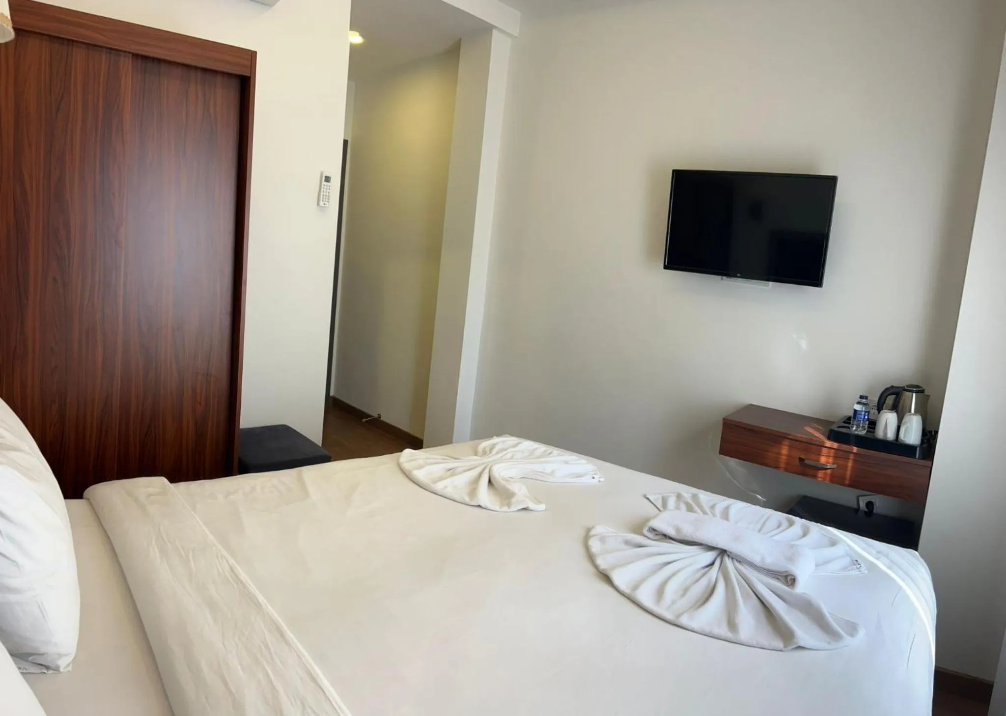 Photo of the whole room, Bed in Violin Hotel Sultanahmet