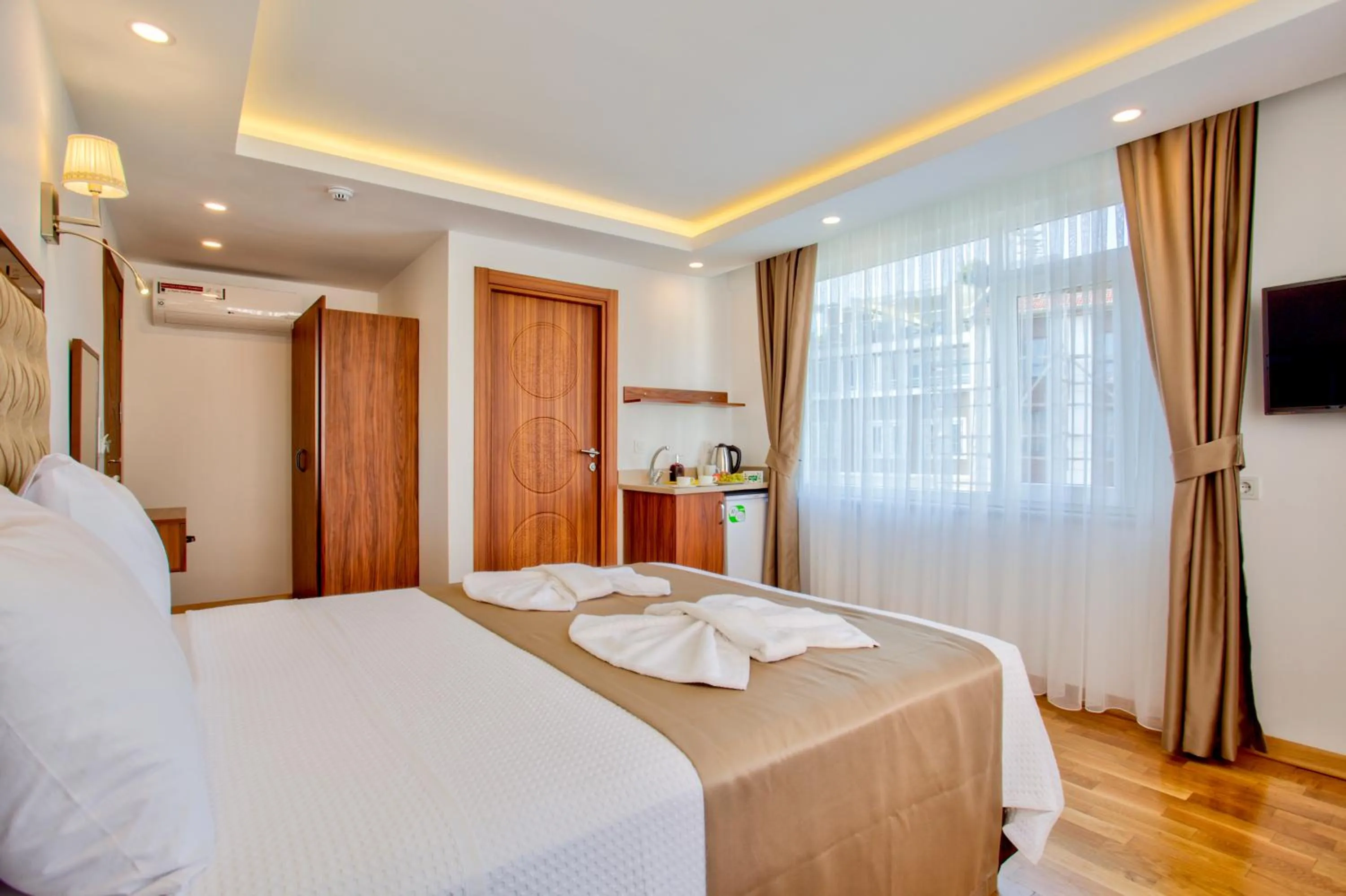 Shower, Bed in Violin Hotel Sultanahmet