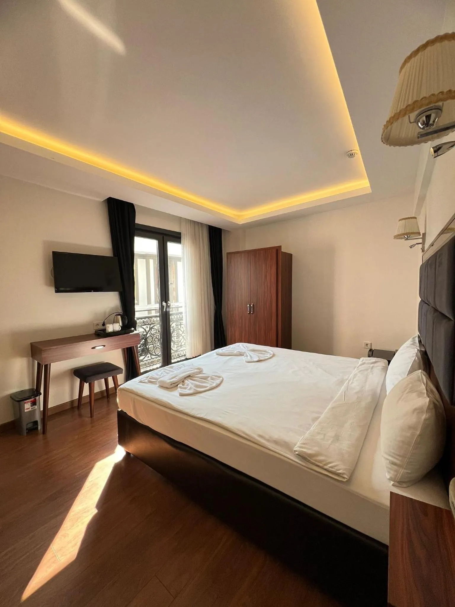 Photo of the whole room, Bed in Violin Hotel Sultanahmet