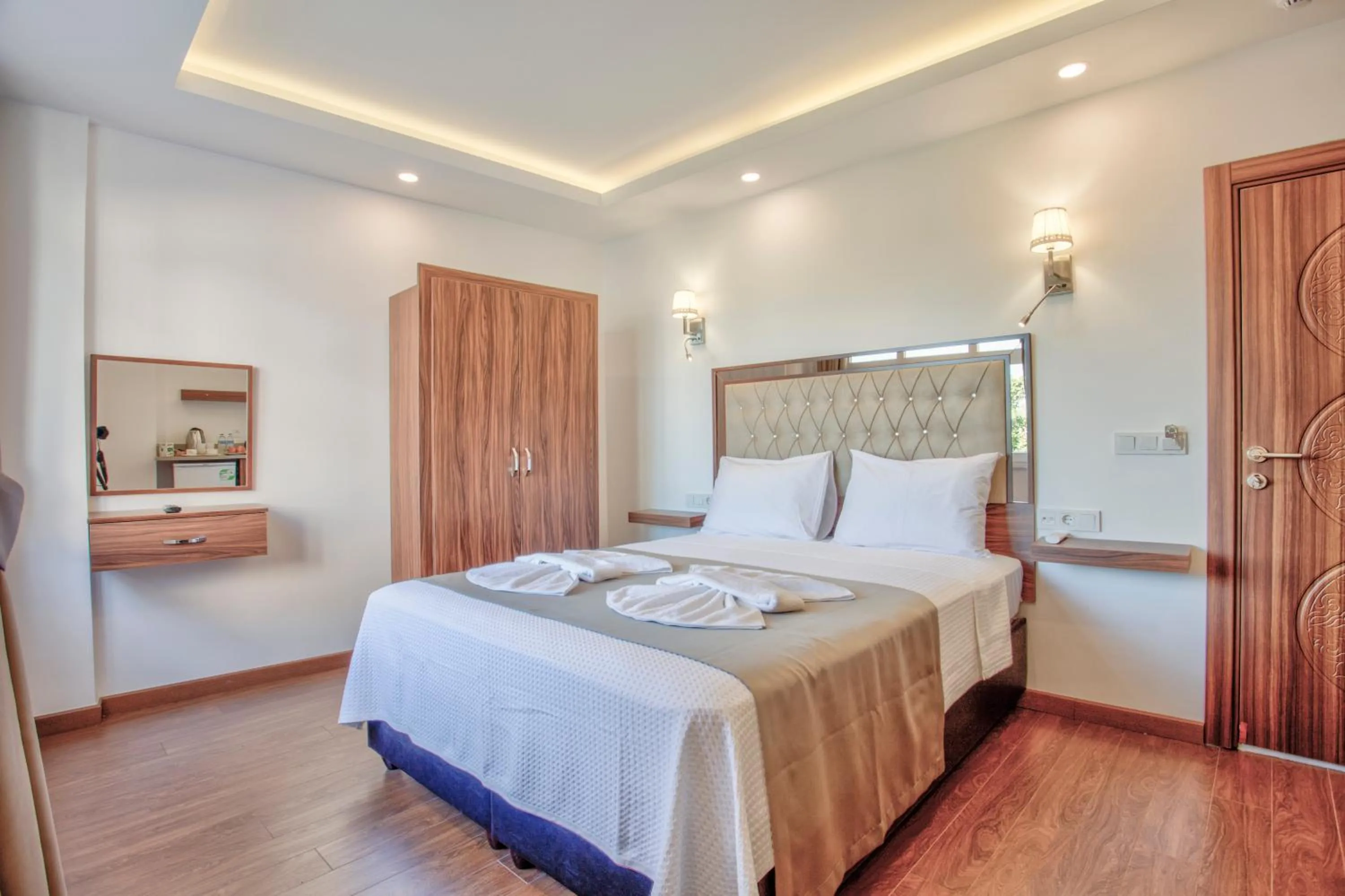 Photo of the whole room, Bed in Violin Hotel Sultanahmet