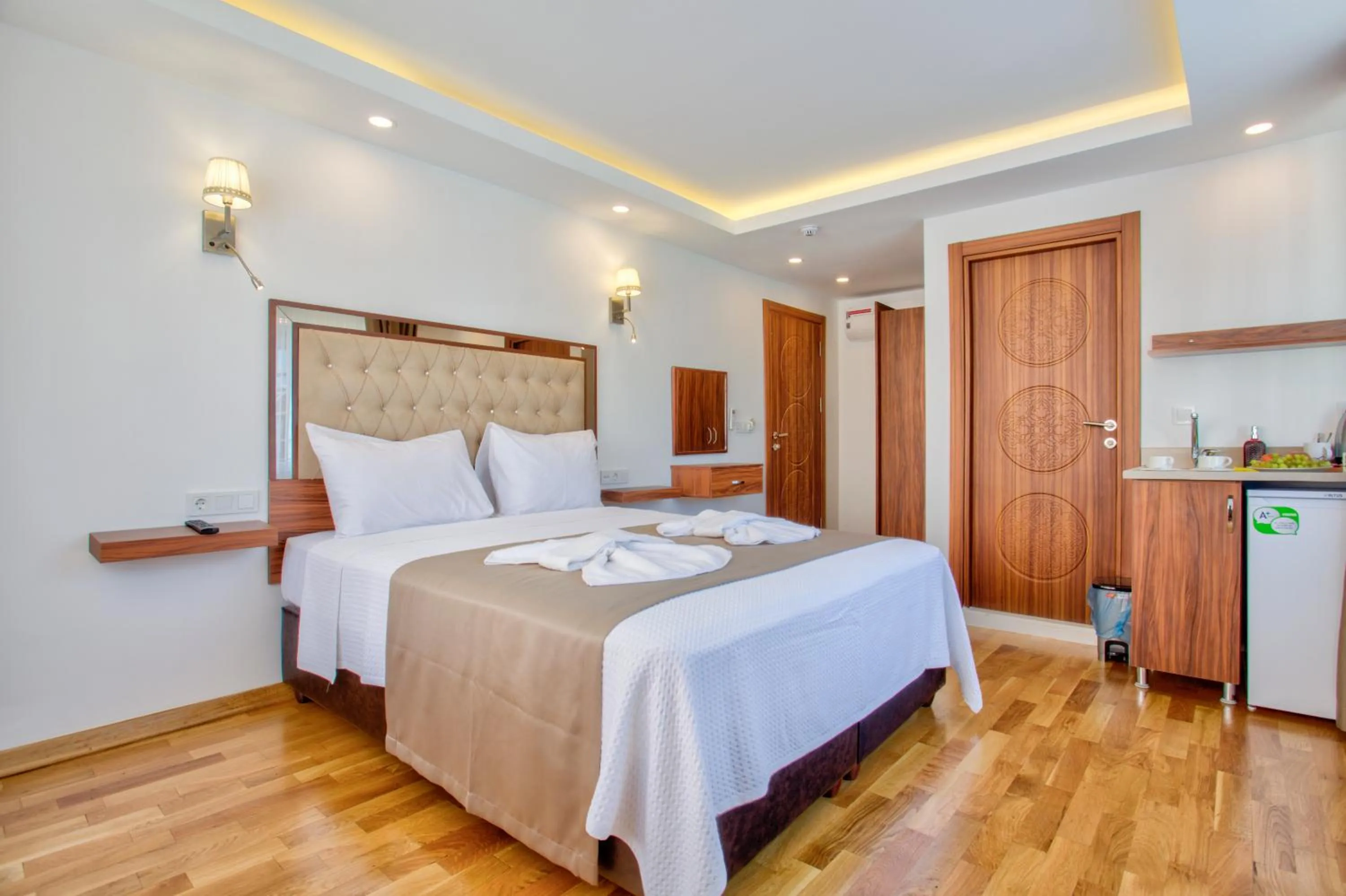 Shower, Bed in Violin Hotel Sultanahmet