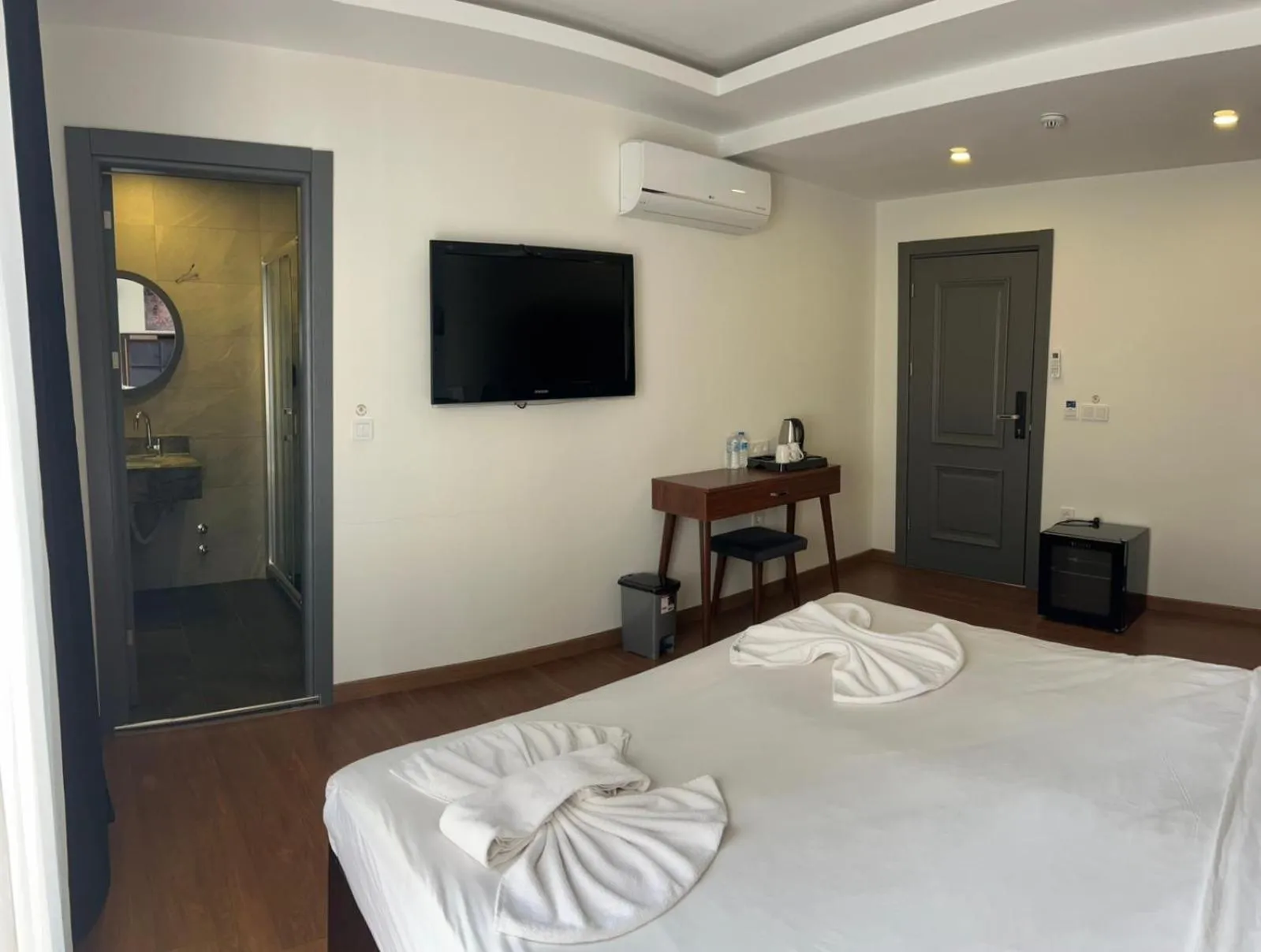 Photo of the whole room, Bed in Violin Hotel Sultanahmet