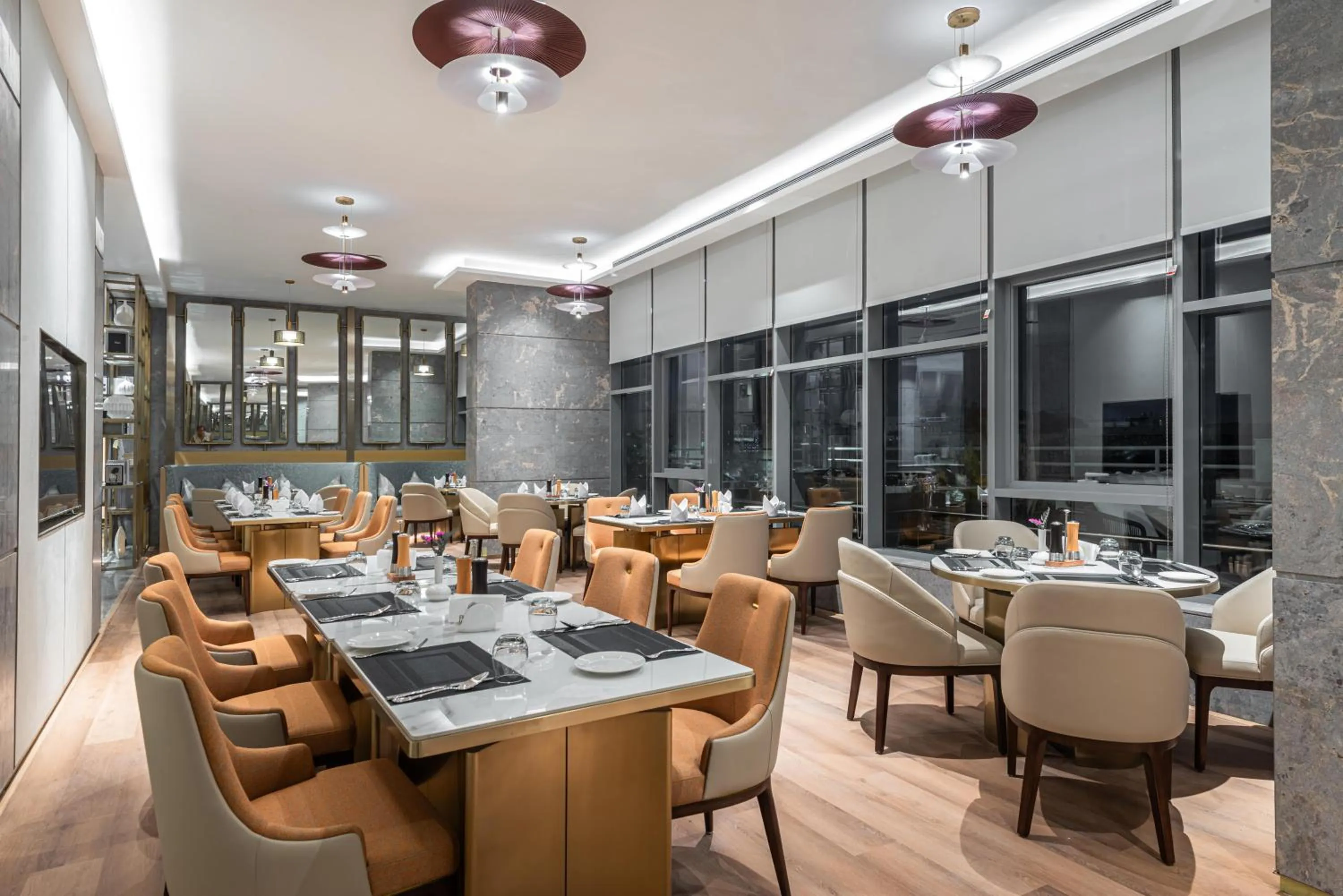 Restaurant/places to eat in Braira Abha Hotel