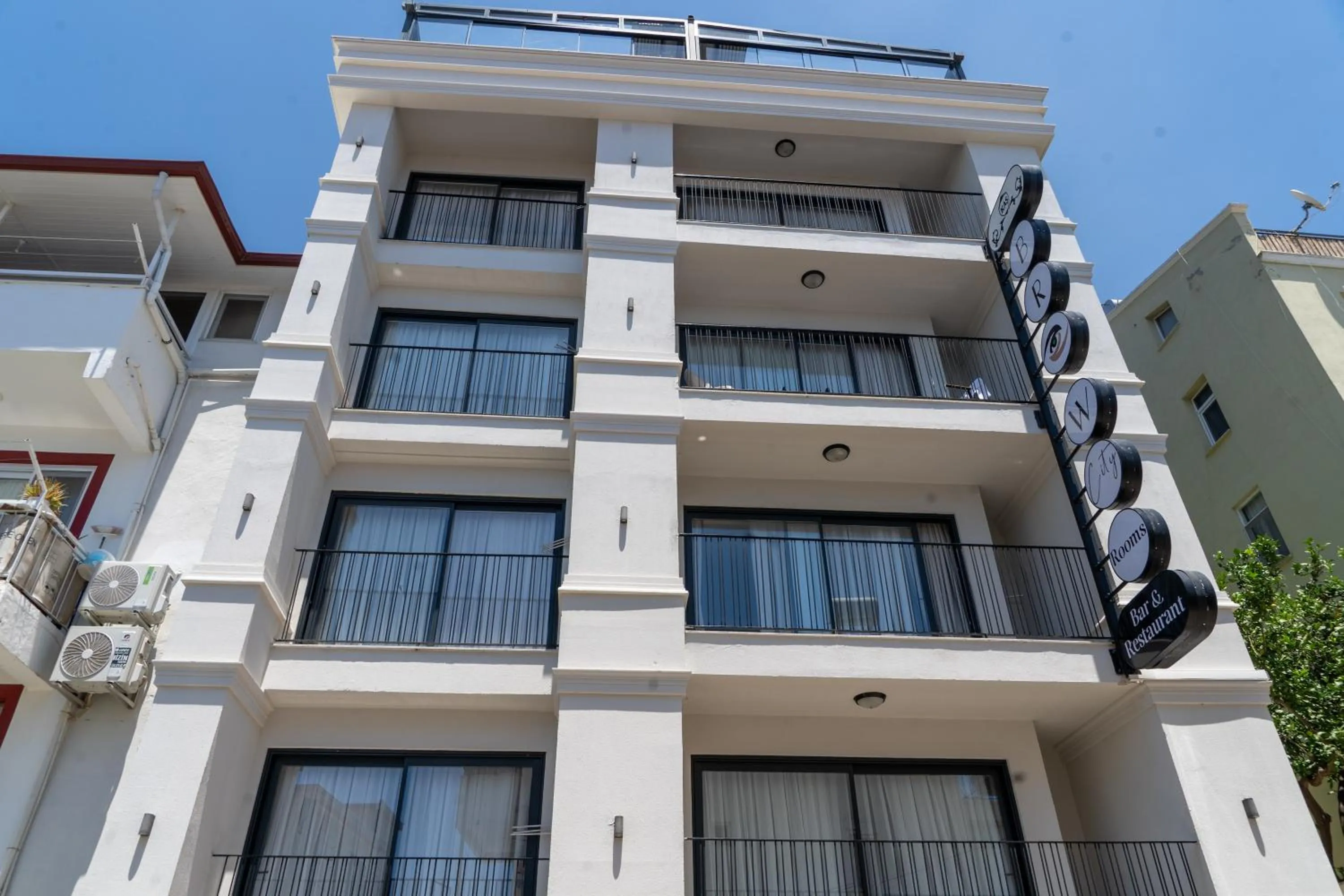 Property building in Brow City Kaş