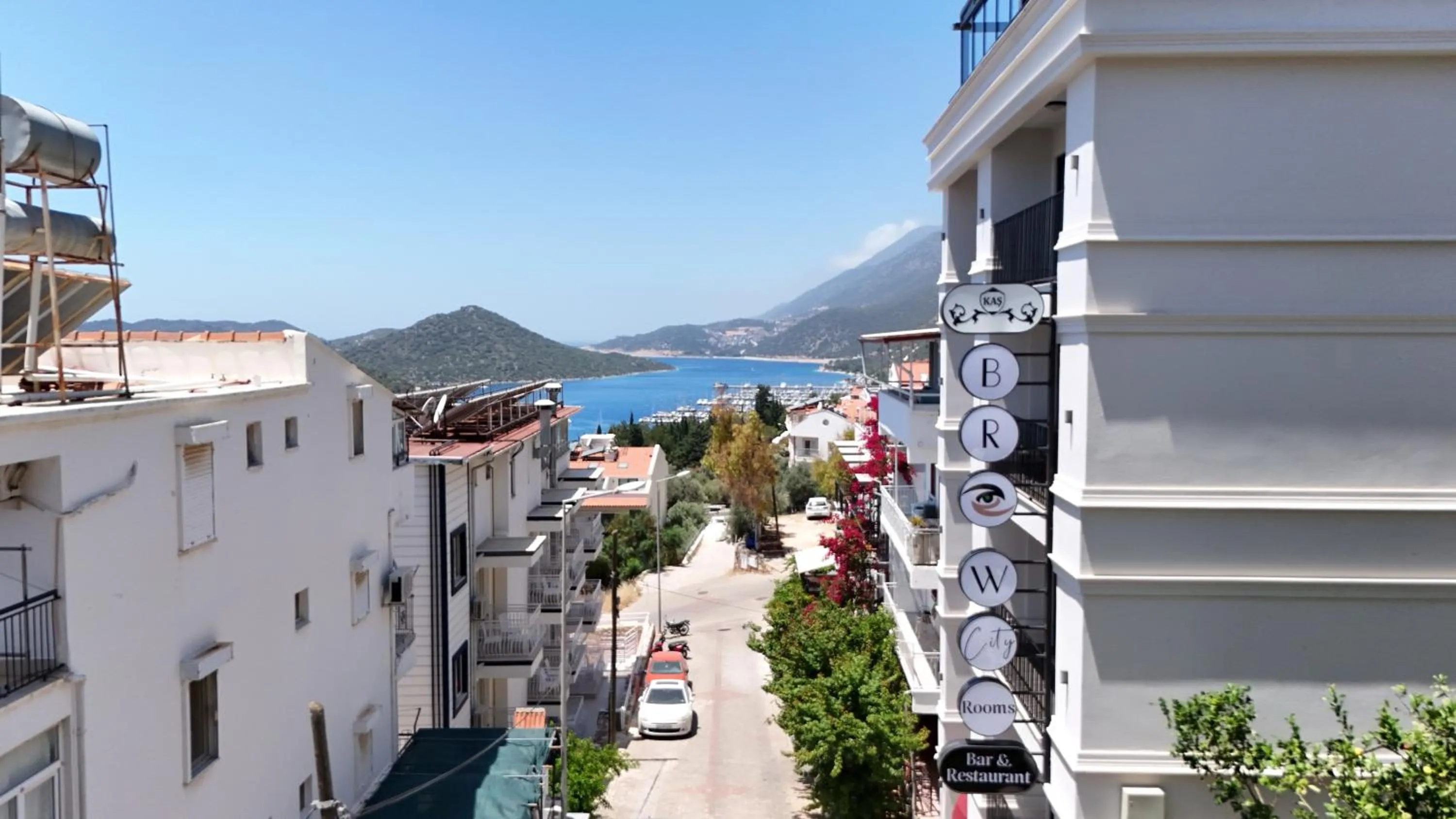 Property building in Brow City Kaş