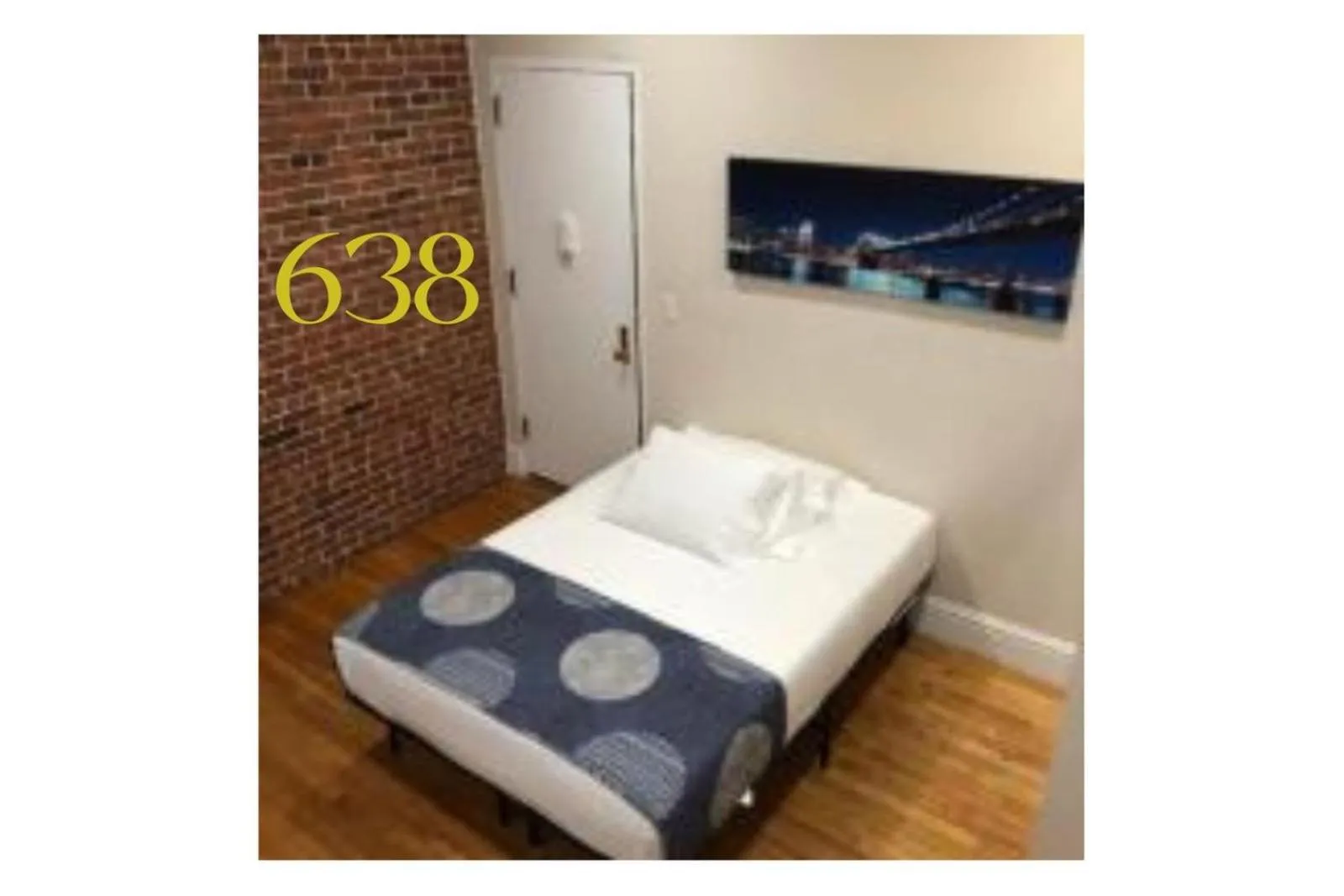 Bedroom, Bed in Studios Midtown Manhattan