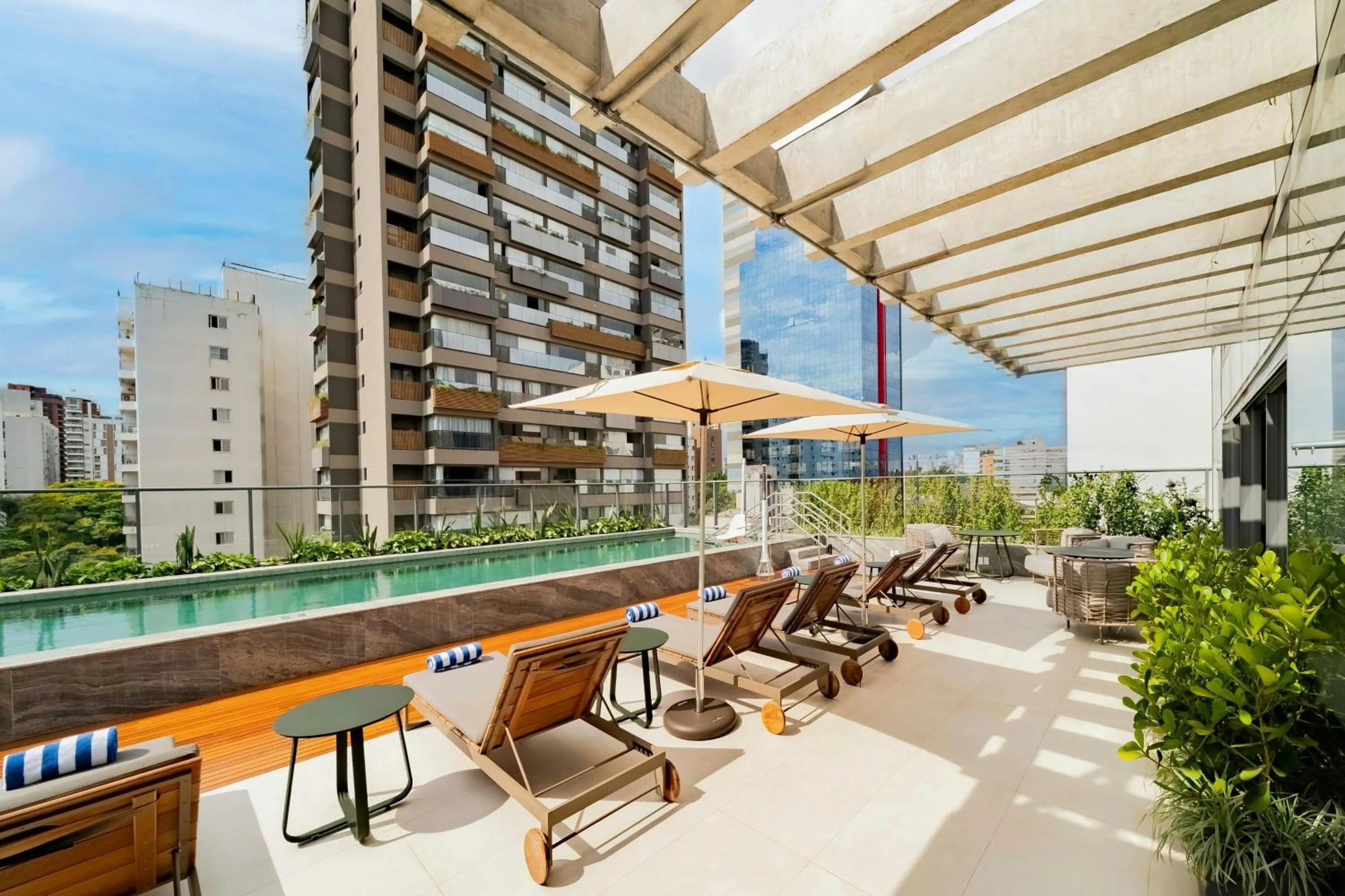 Swimming pool in The Westin Sao Paulo