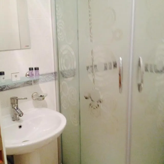 Bathroom in Mavi Butik Apart