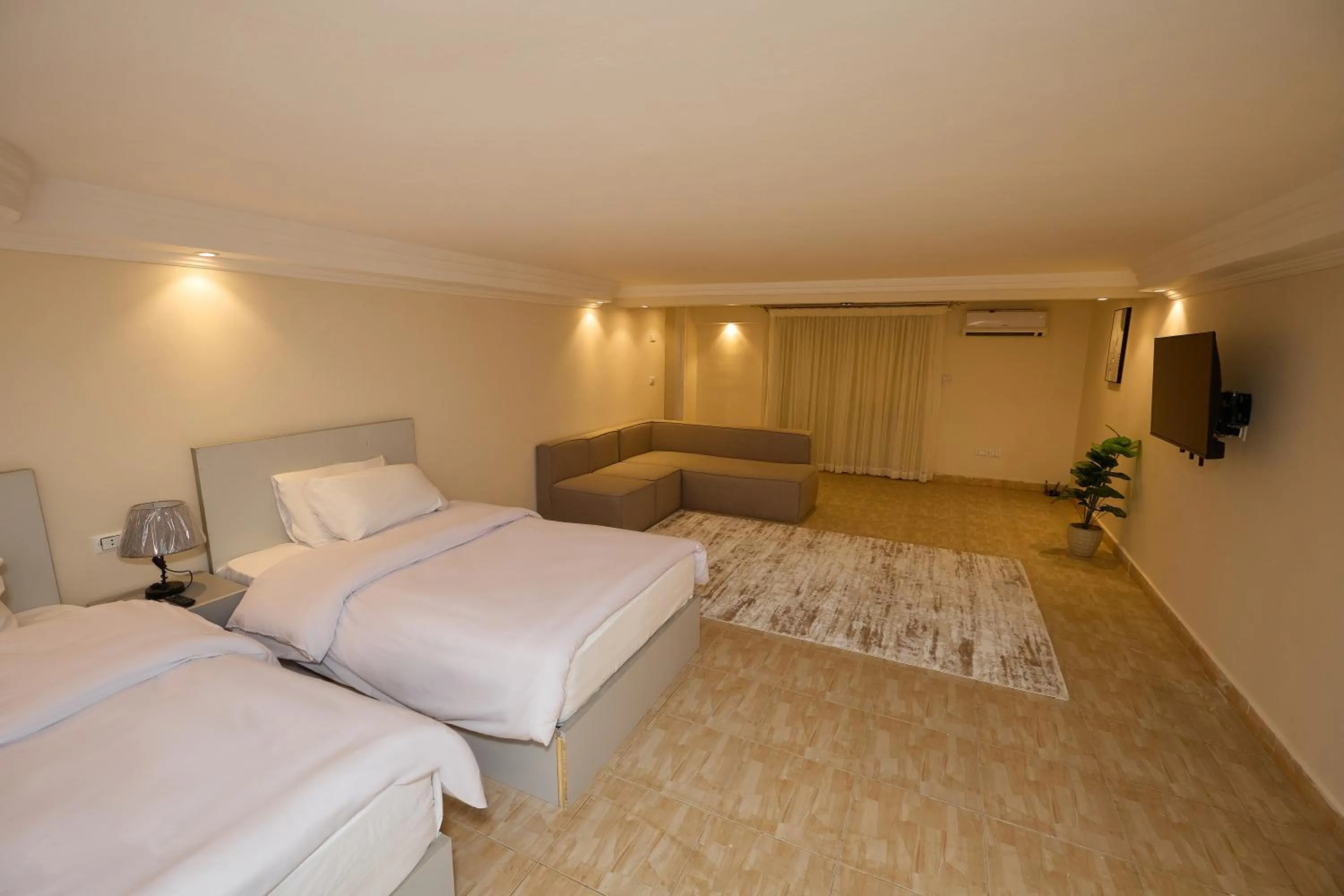 Bed in Settle Inn Al Rehab City A