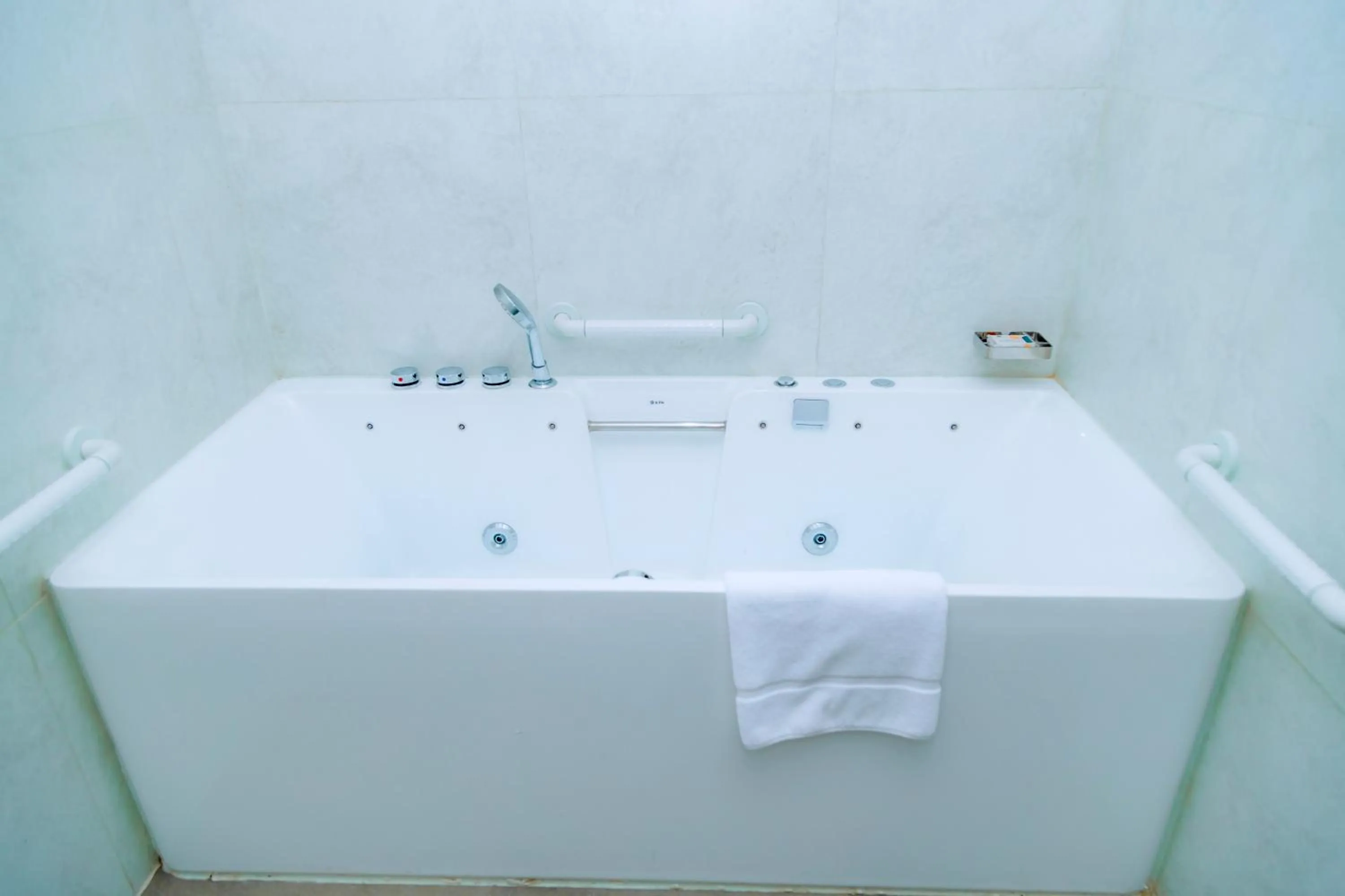 Bathroom in Kigali Paramount Hotel