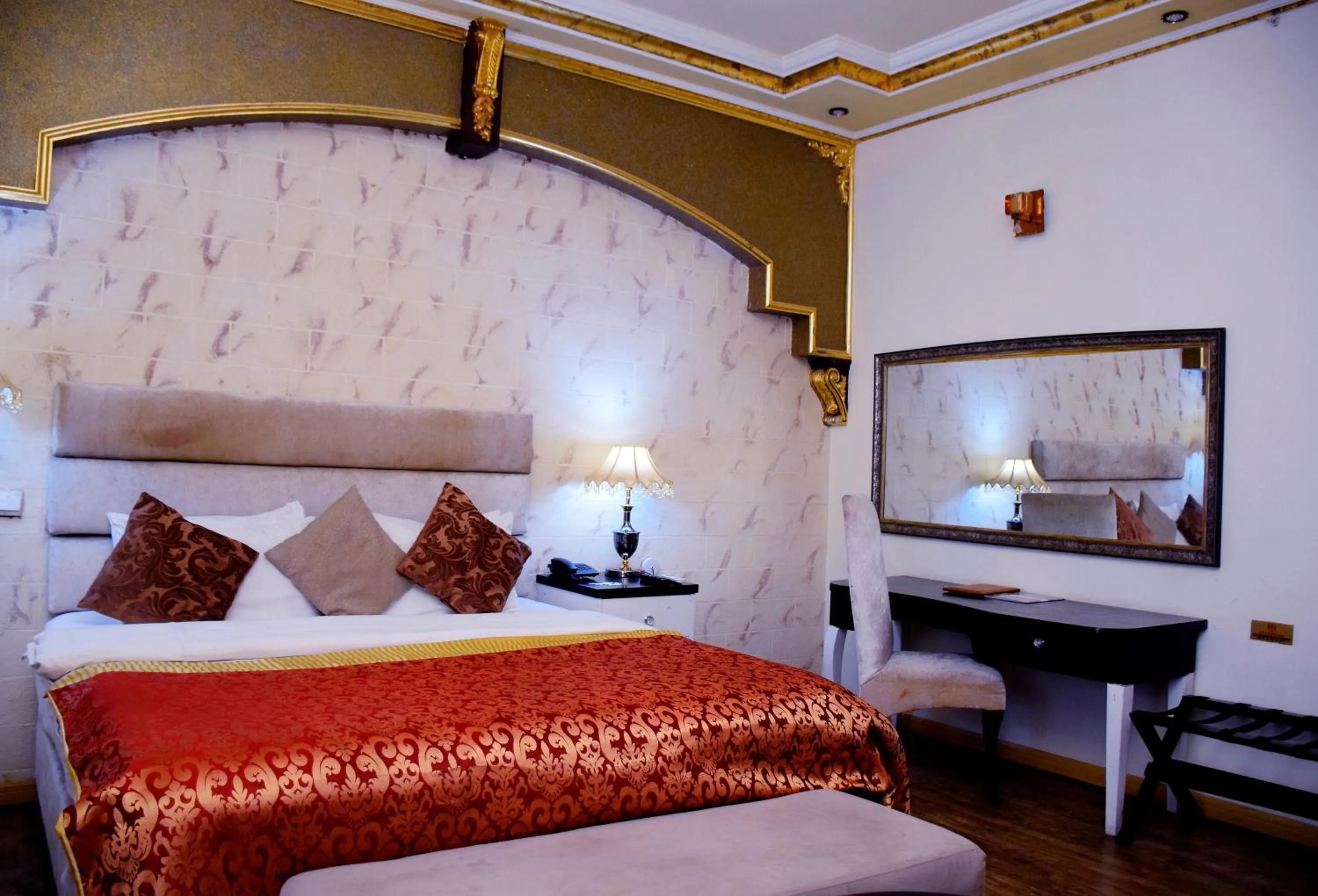 Bed in Sandralia Hotel Limited, Abuja