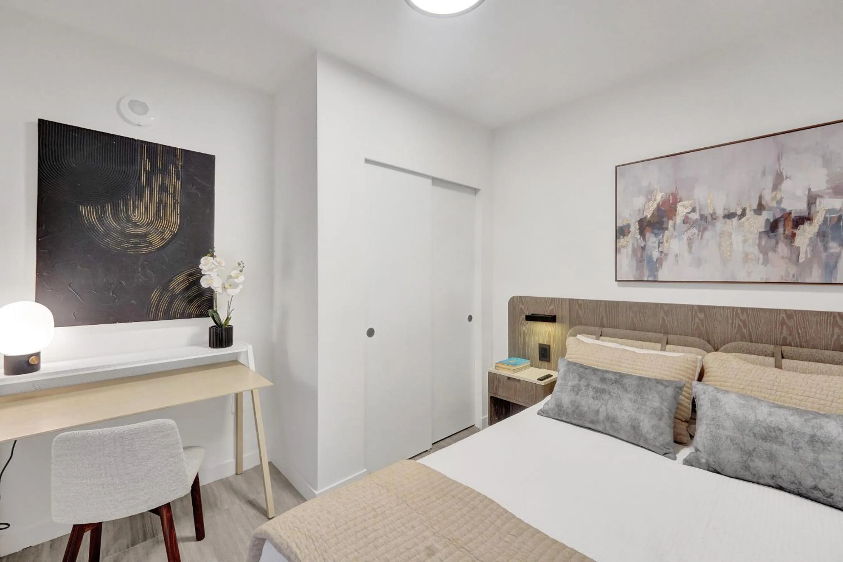 Bedroom, Bed in 72 Park by Nomada Residences