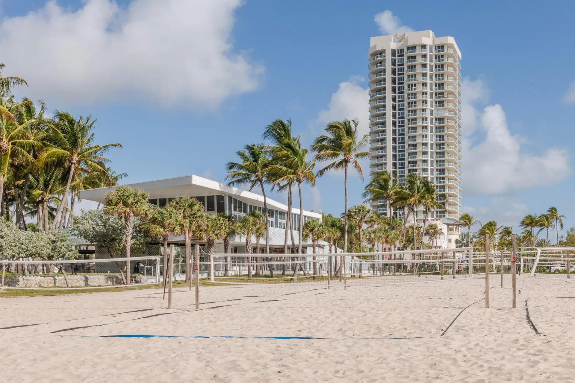 Beach in 72 Park by Nomada Residences