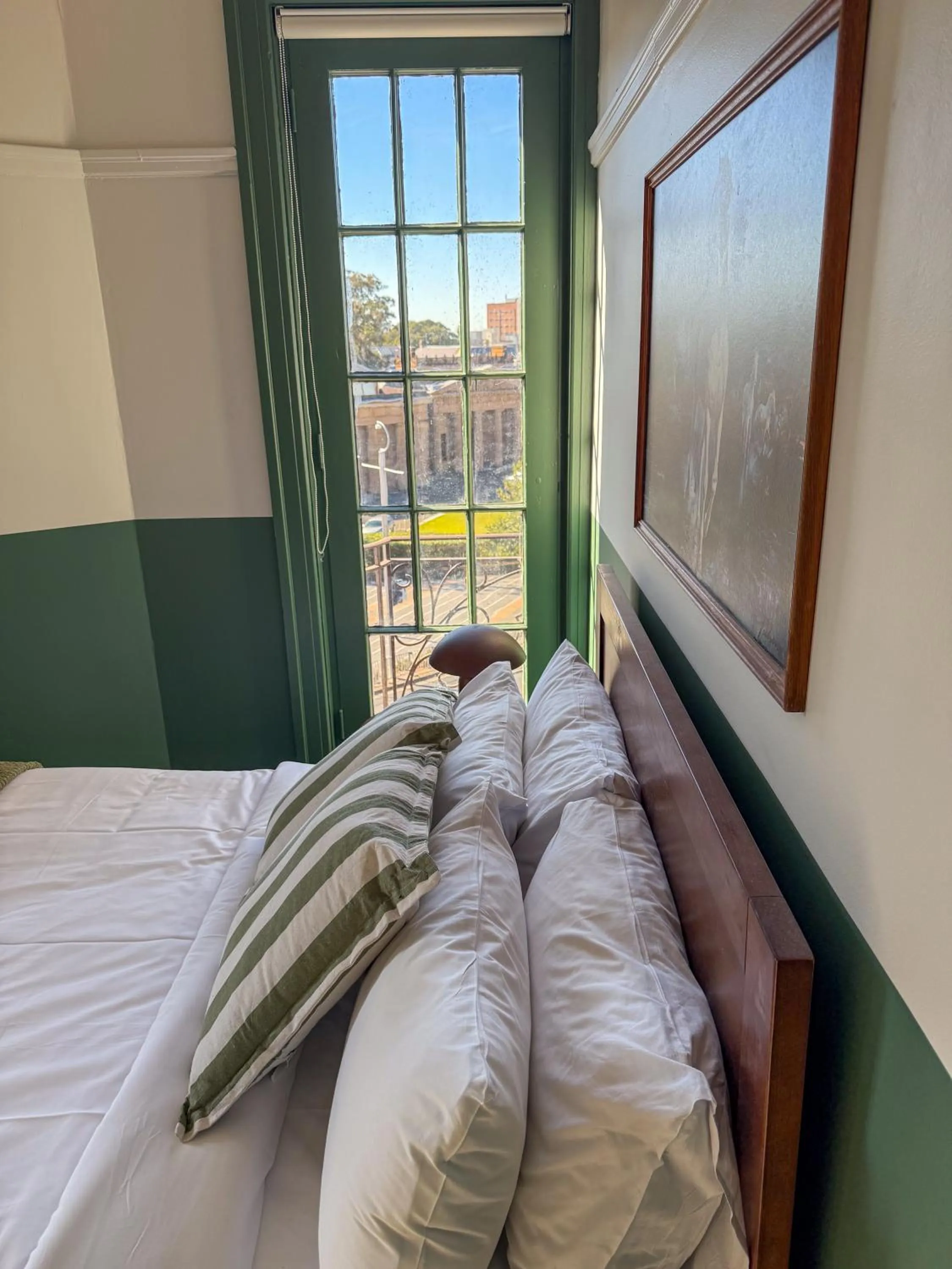 Bed in Courthouse Hotel