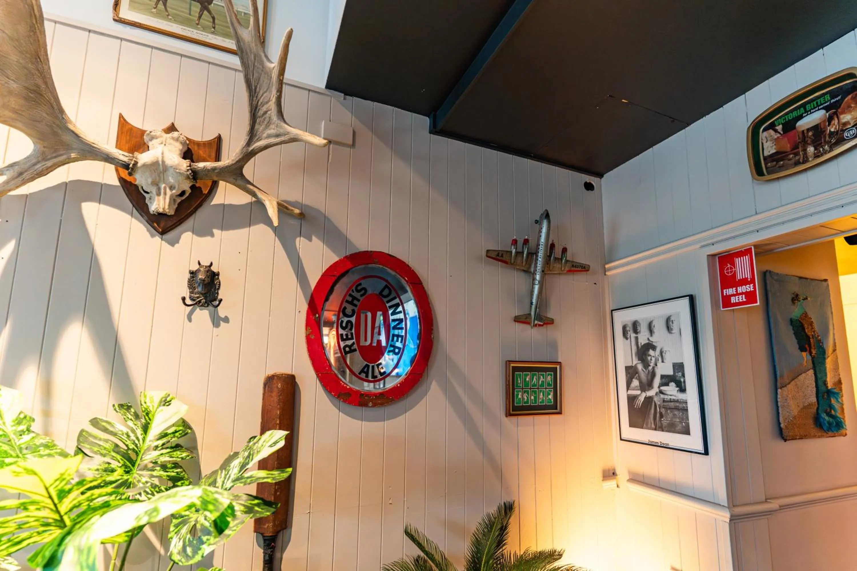 Restaurant/places to eat in Courthouse Hotel