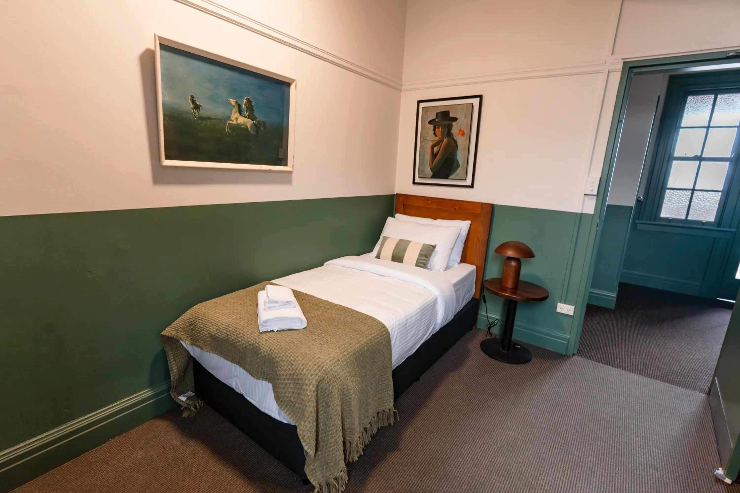 Bed in Courthouse Hotel