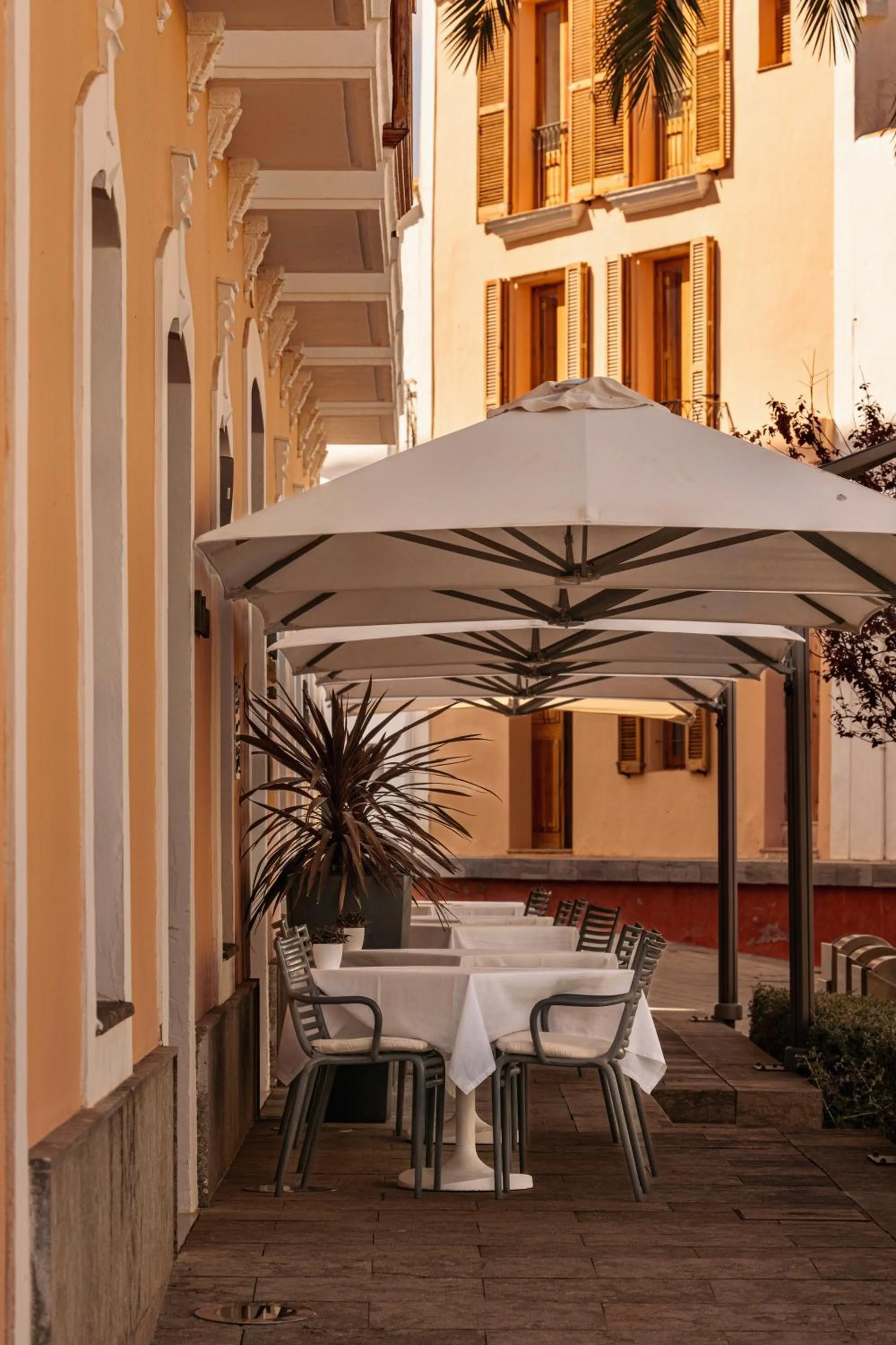 Restaurant/places to eat in Mirador de Dalt Vila-Relais & Chateaux