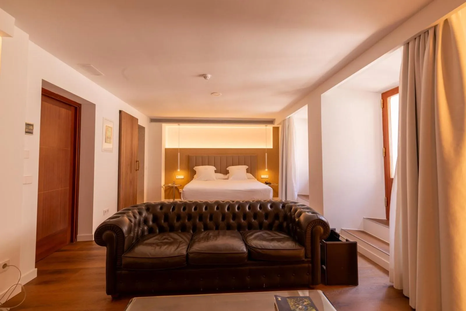 Bed in Mirador de Dalt Vila-Relais & Chateaux