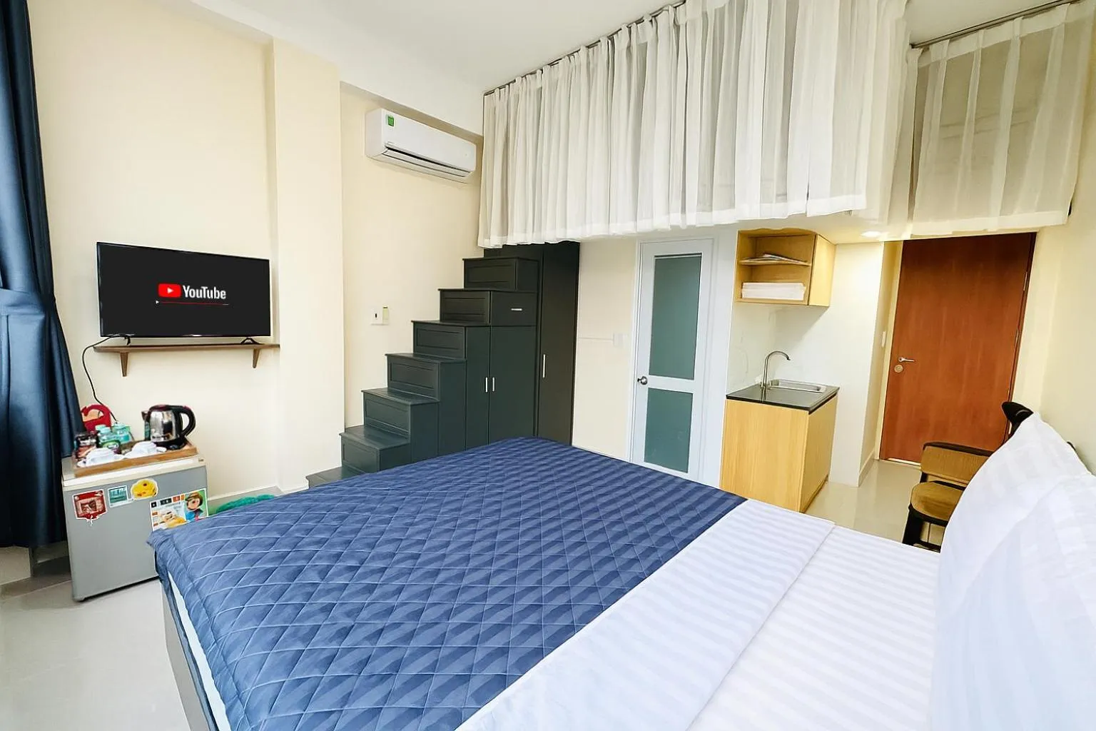 Bed in Centana Hotel & Apartments