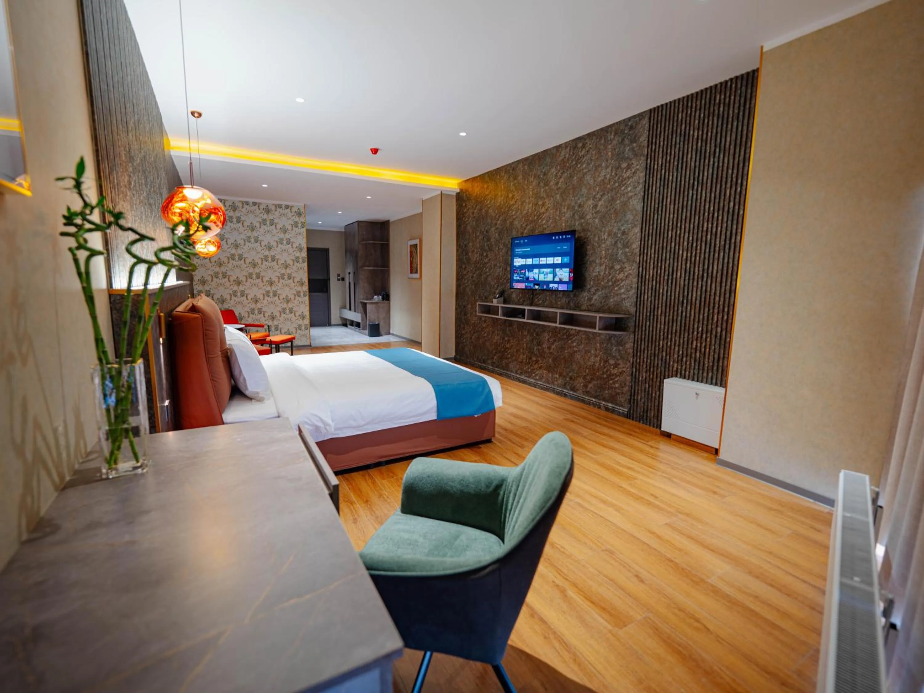 Photo of the whole room, Bed in Bojon Hotel Ulaanbaatar - Soyolj Mall