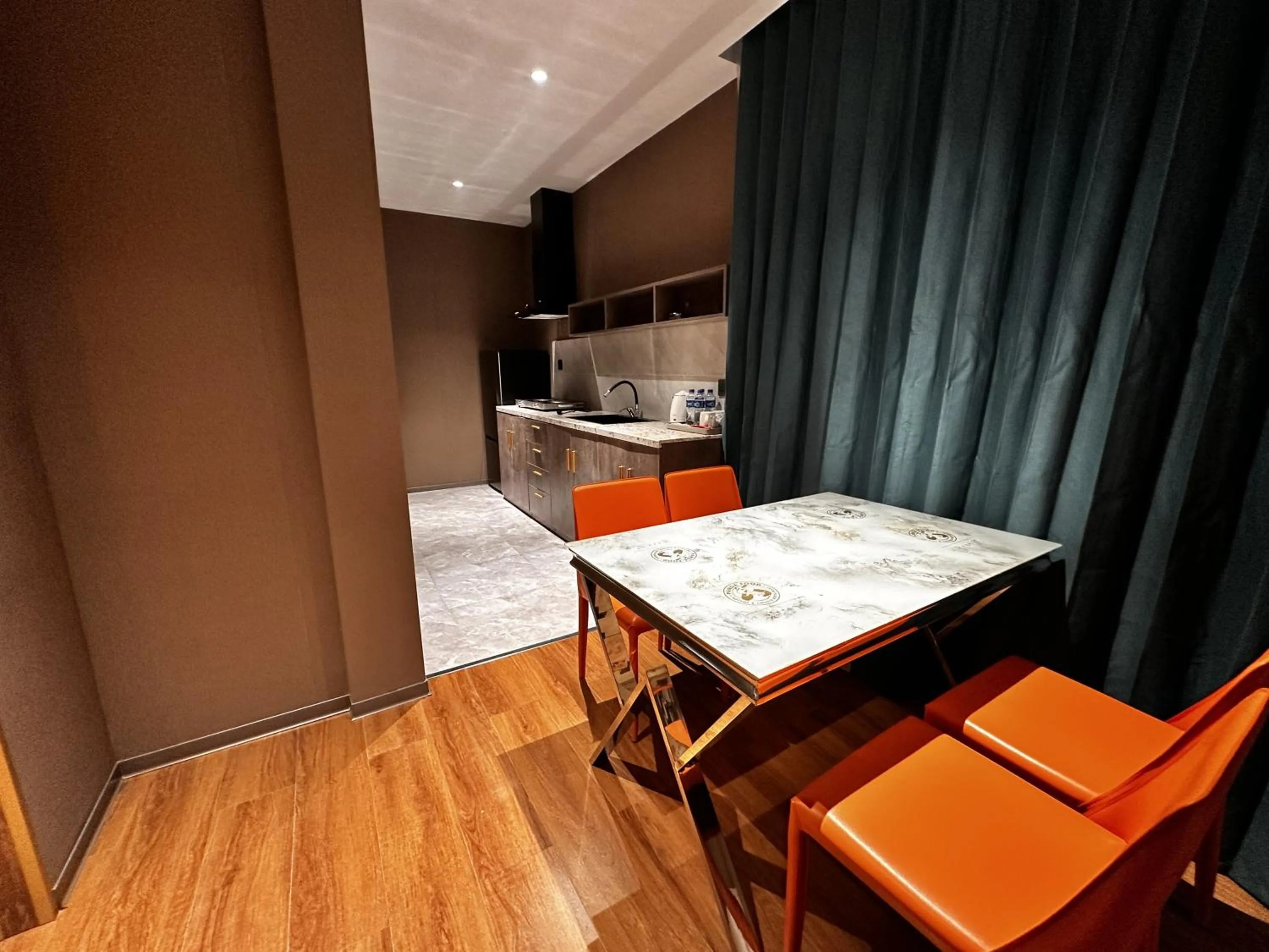 Kitchen or kitchenette in Bojon Hotel Ulaanbaatar - Soyolj Mall