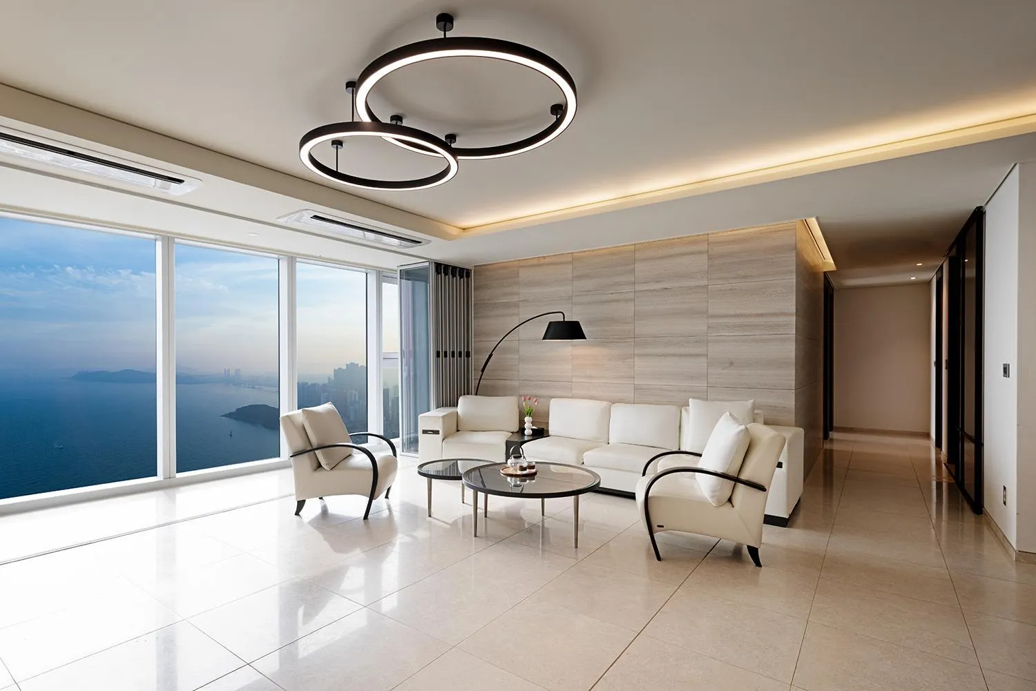 Living room in LCT Residence The Vine Haeundae