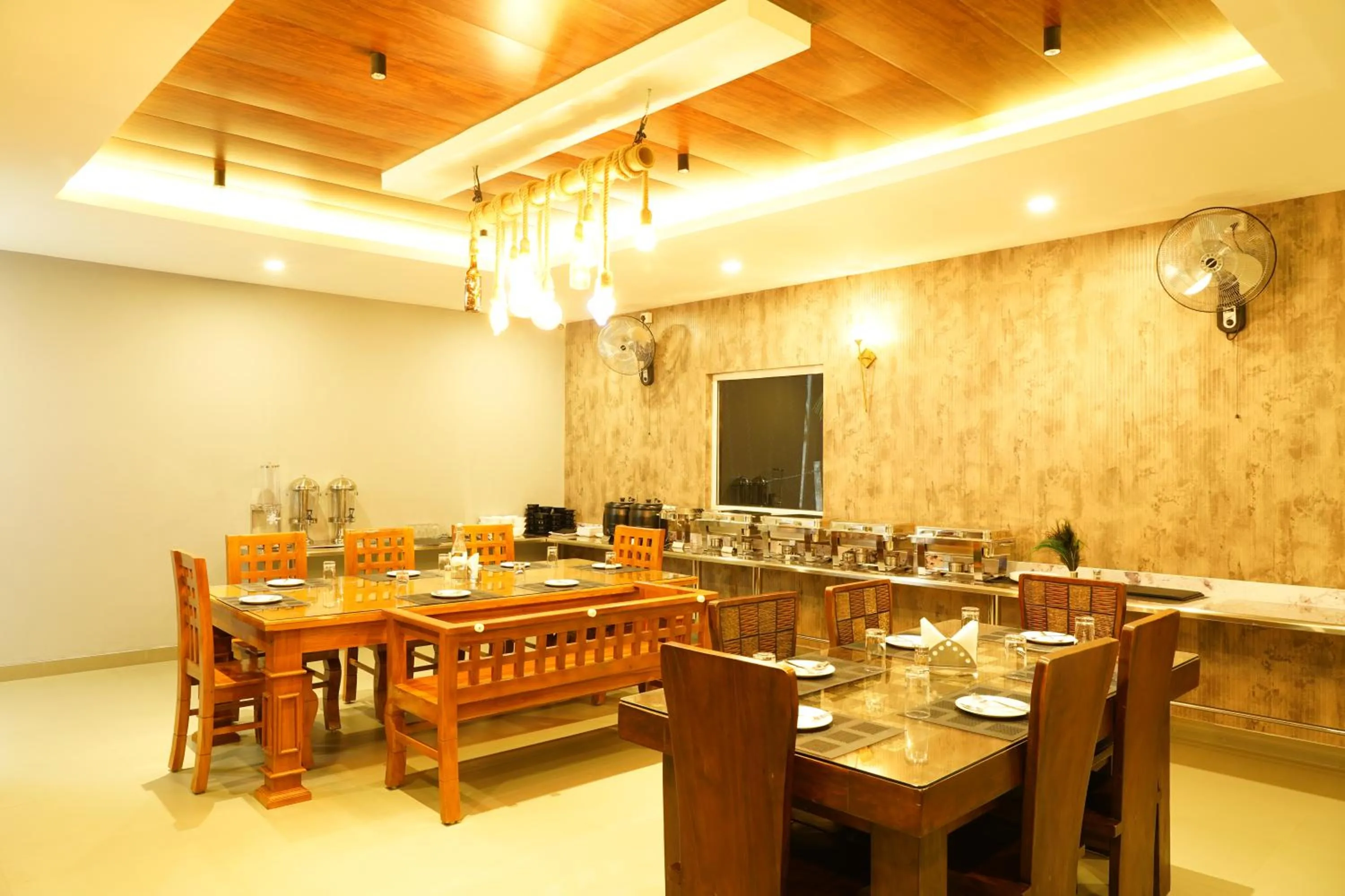 Restaurant/places to eat in Winners Hill Resorts